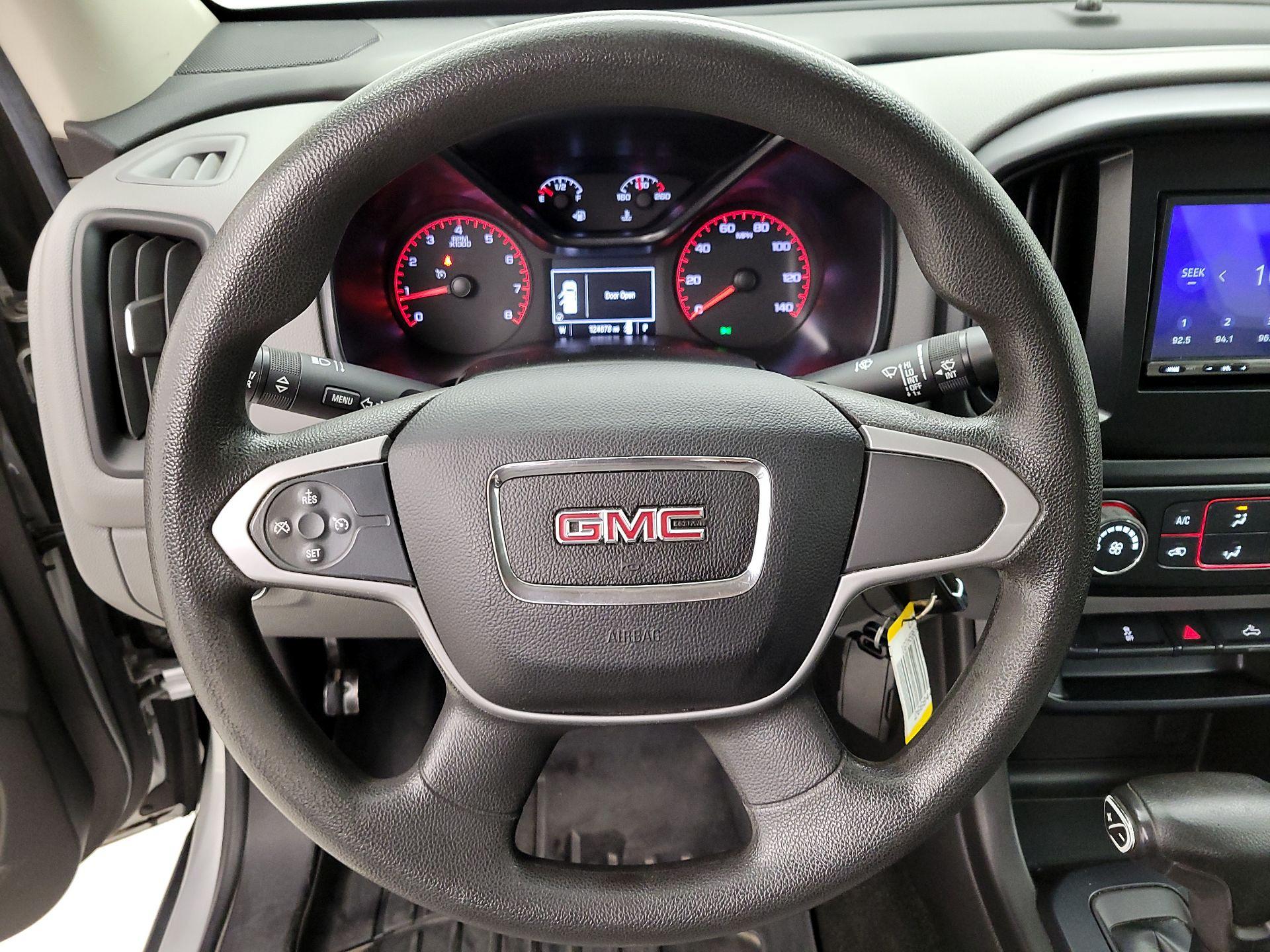 Thumbnail: 2016 GMC Canyon - 10