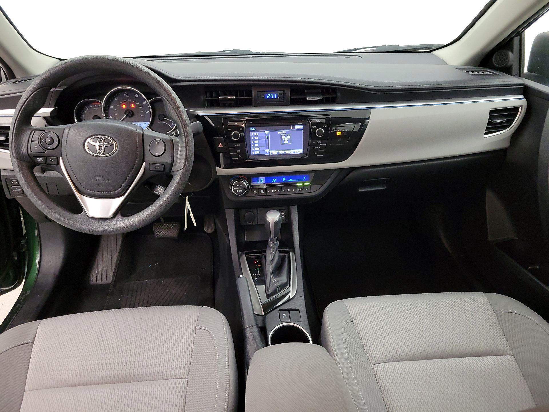 Thumbnail: 2014 Toyota Corolla - 9