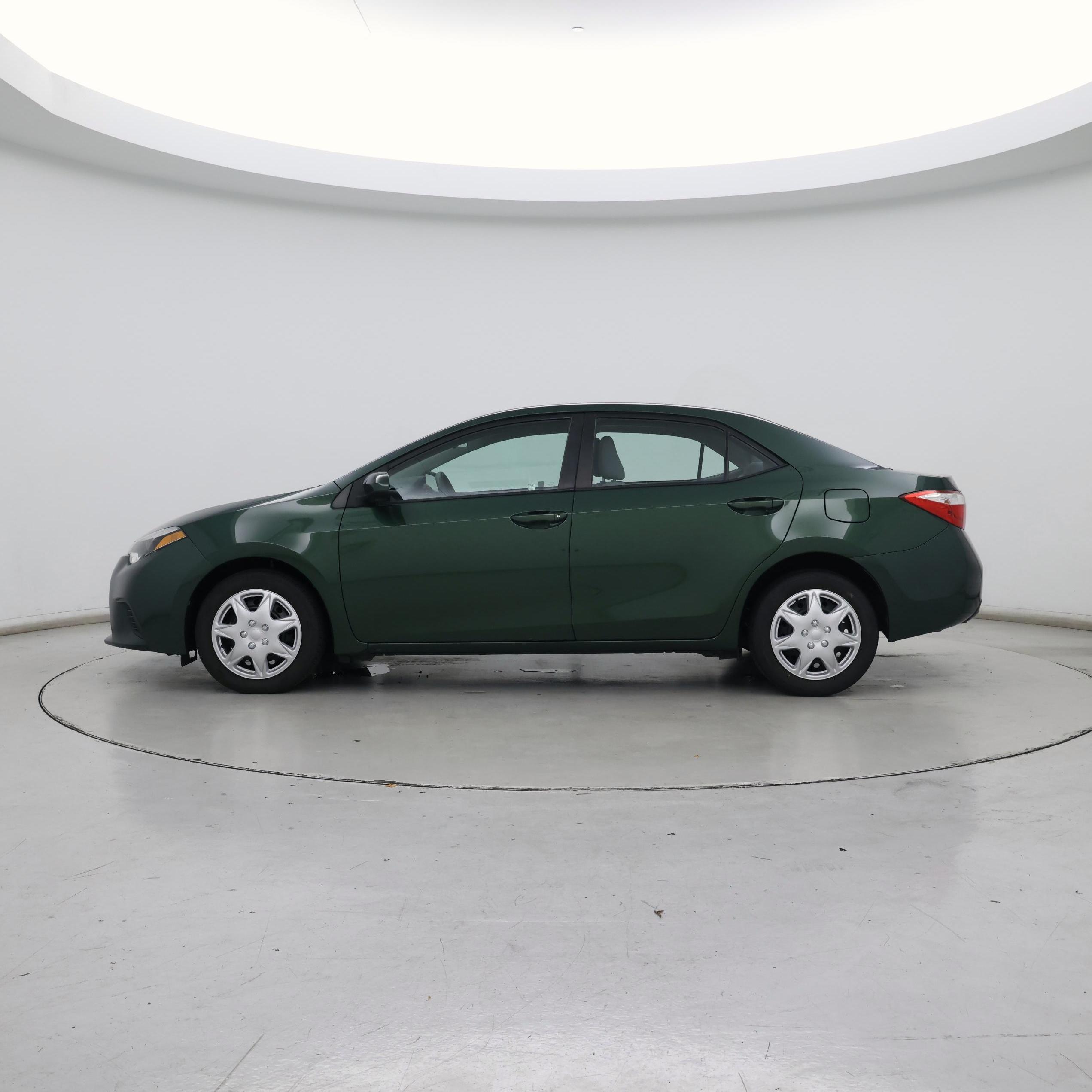 Thumbnail: 2014 Toyota Corolla - 3