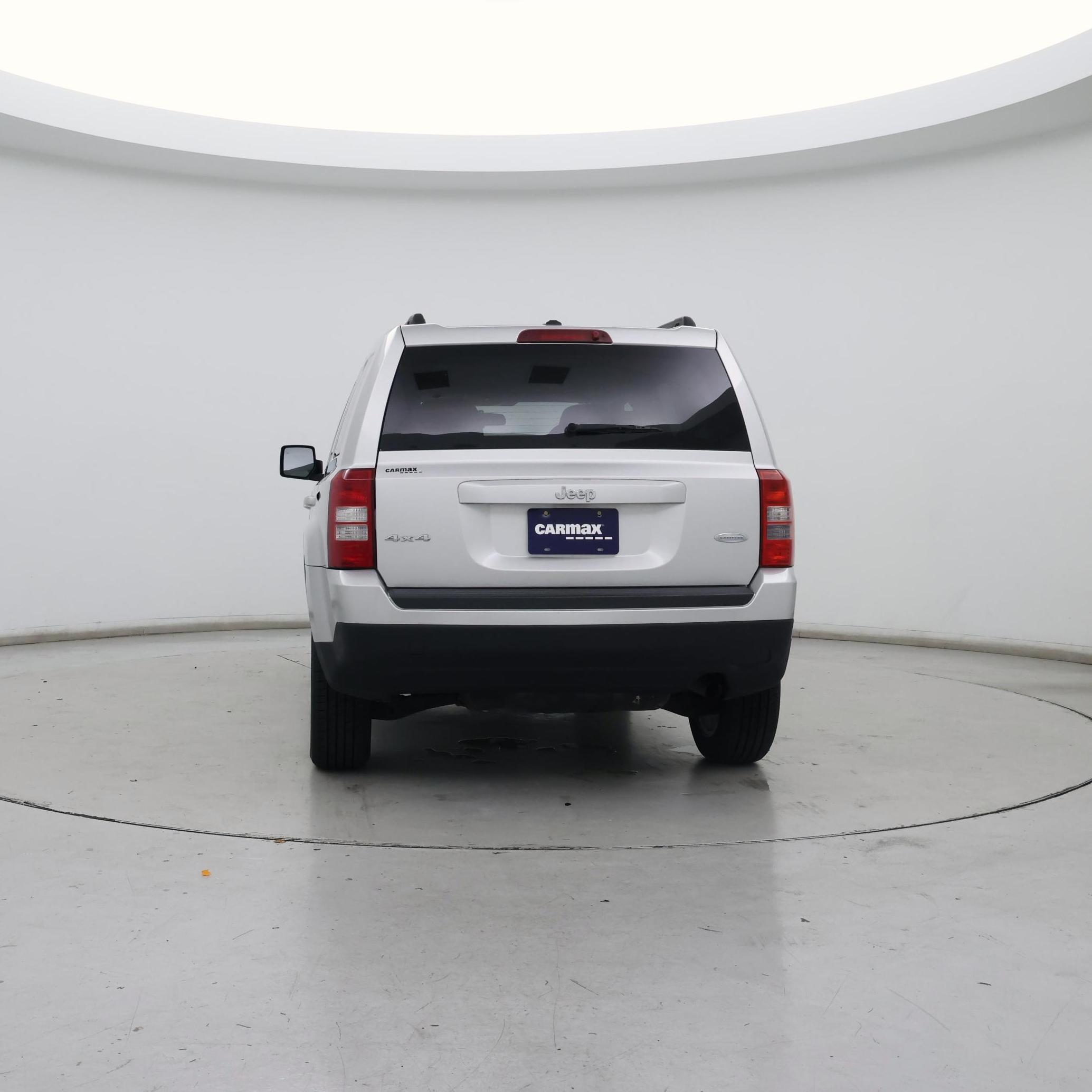 Thumbnail: 2014 Jeep Patriot - 6