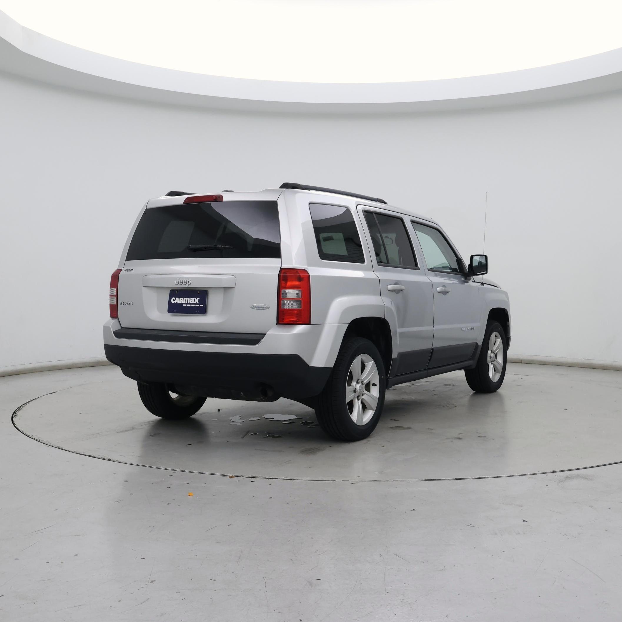 Thumbnail: 2014 Jeep Patriot - 8