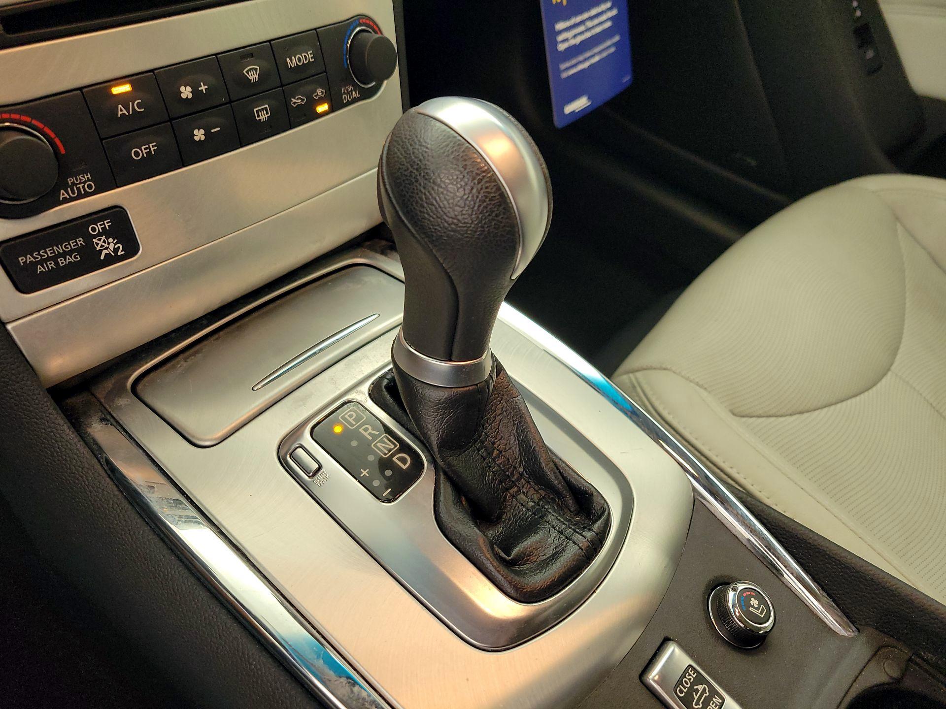Thumbnail: 2013 INFINITI G37 - 18