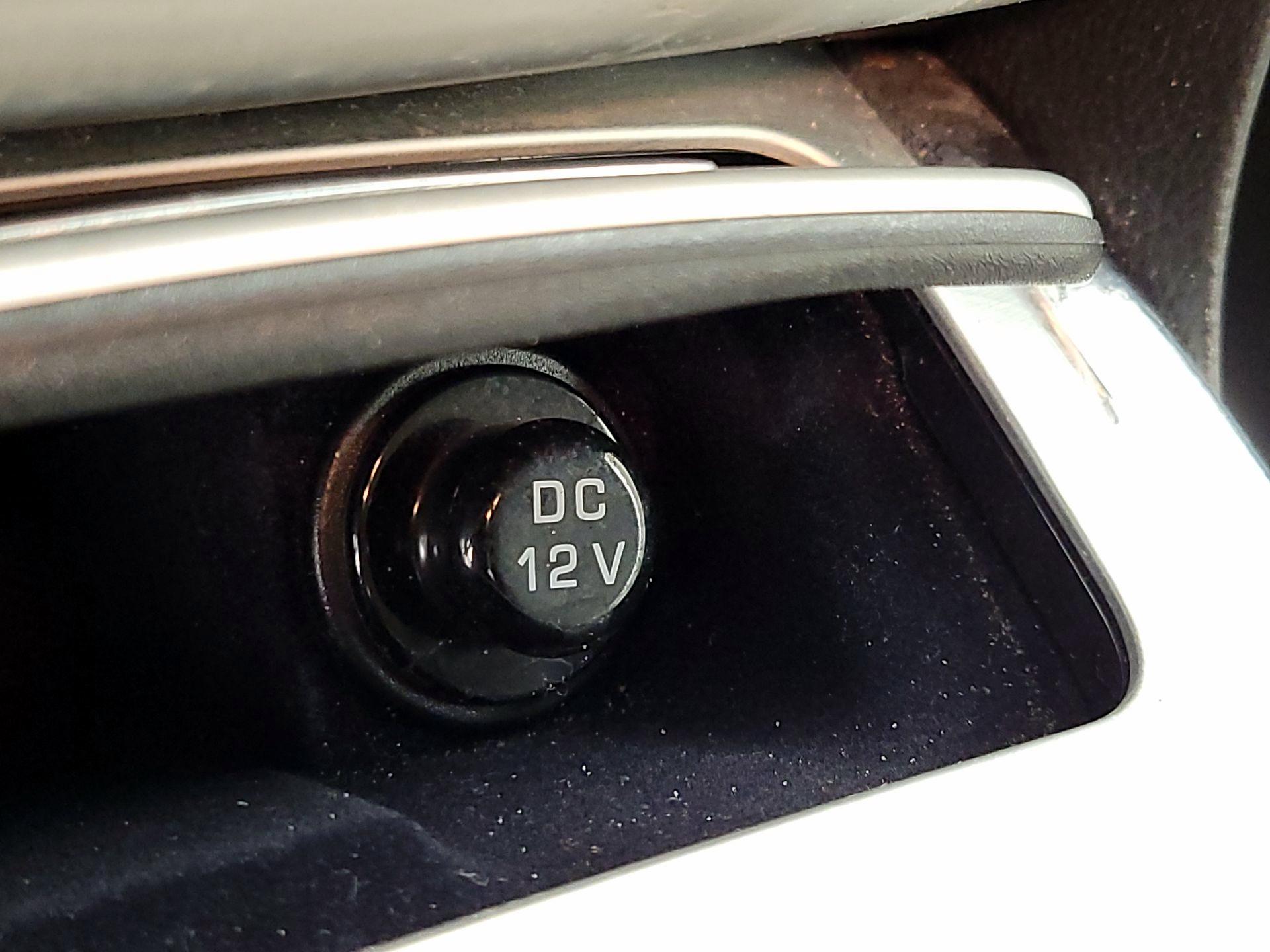 Thumbnail: 2013 INFINITI G37 - 19