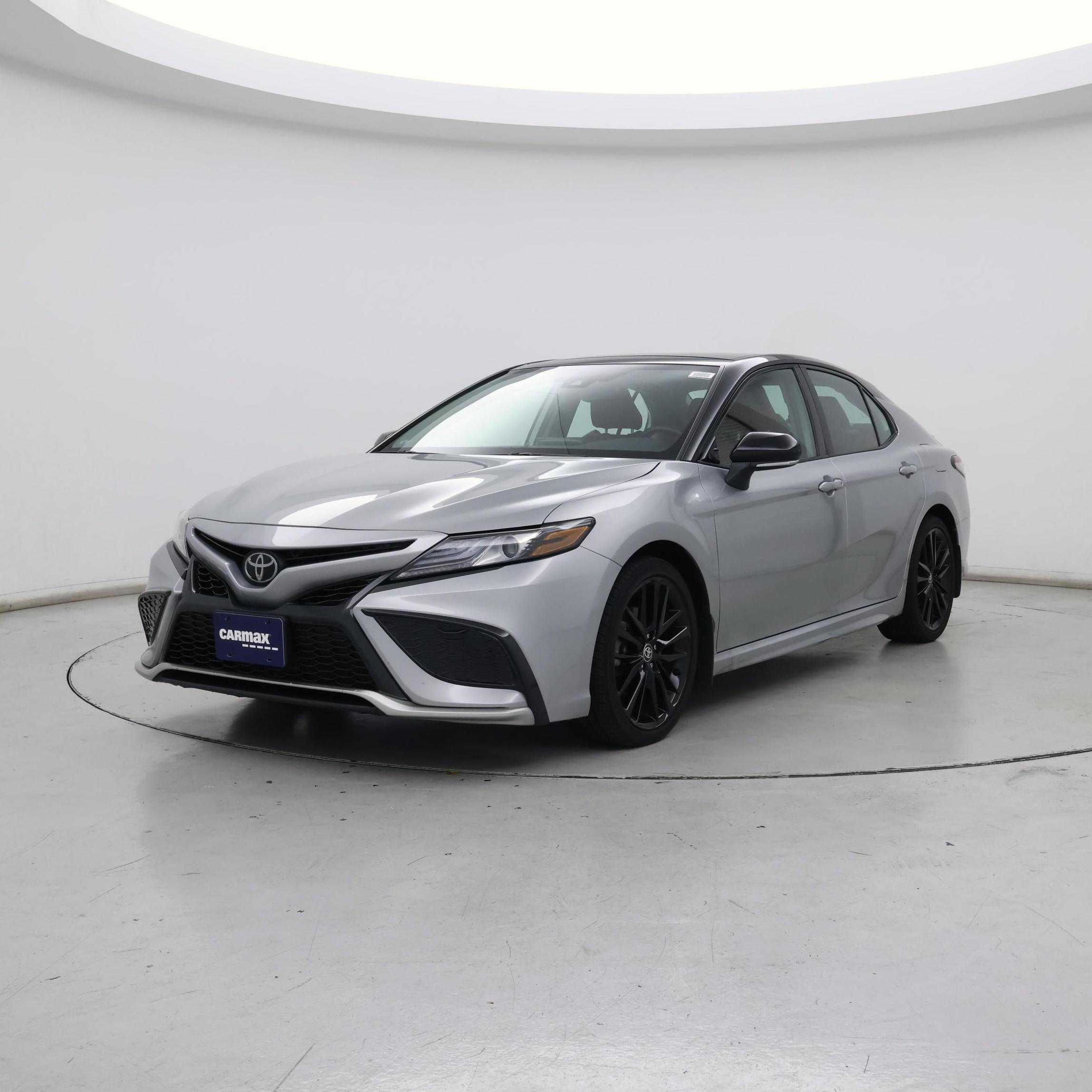 Thumbnail: 2023 Toyota Camry - 4