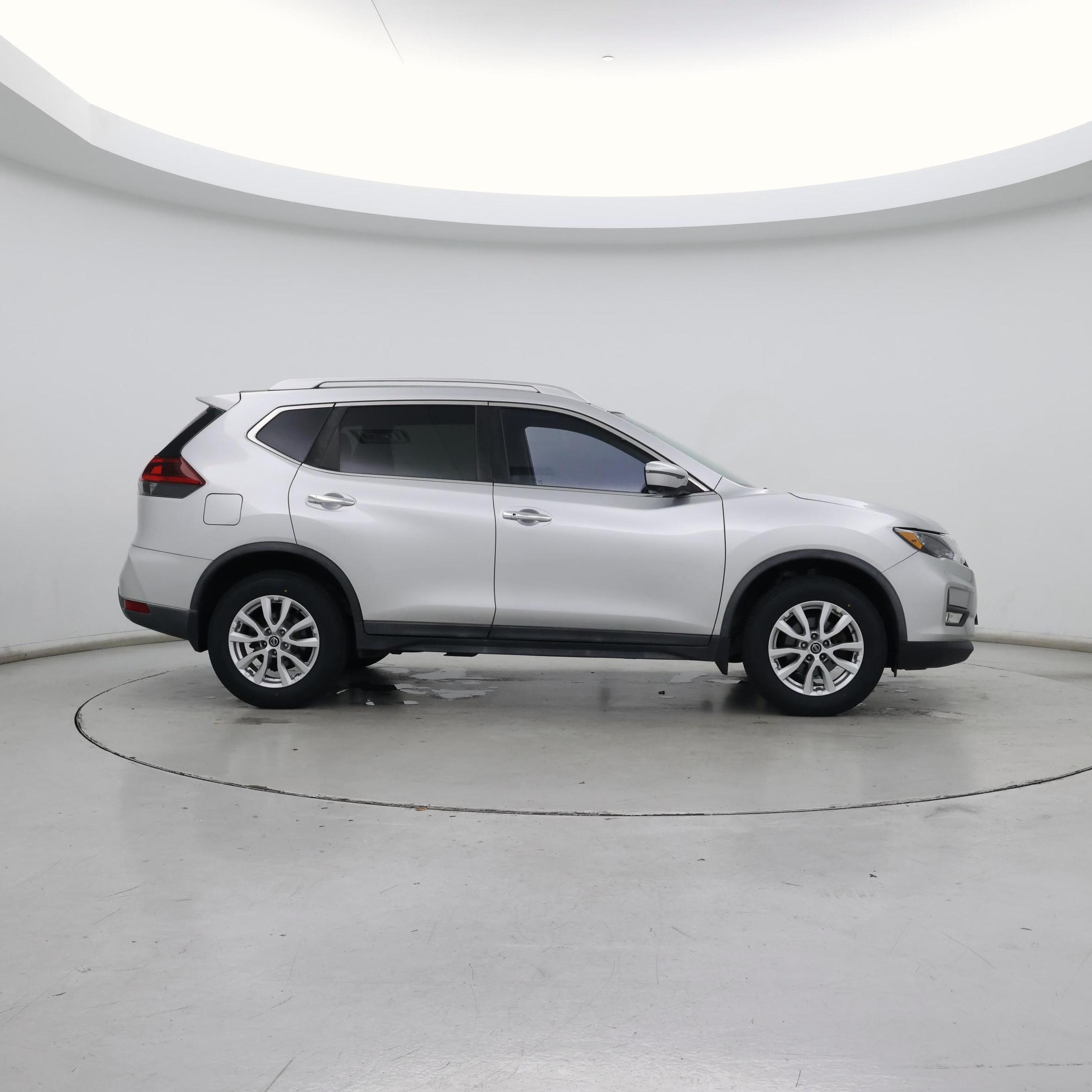 Thumbnail: 2018 Nissan Rogue - 7