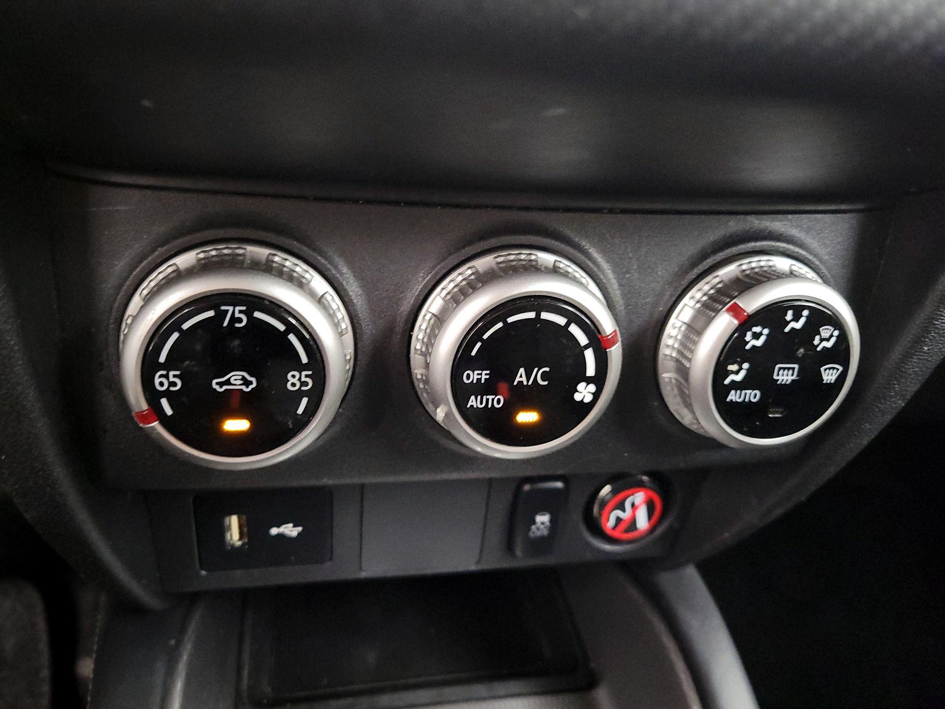 Thumbnail: 2022 Mitsubishi Outlander Sport - 16