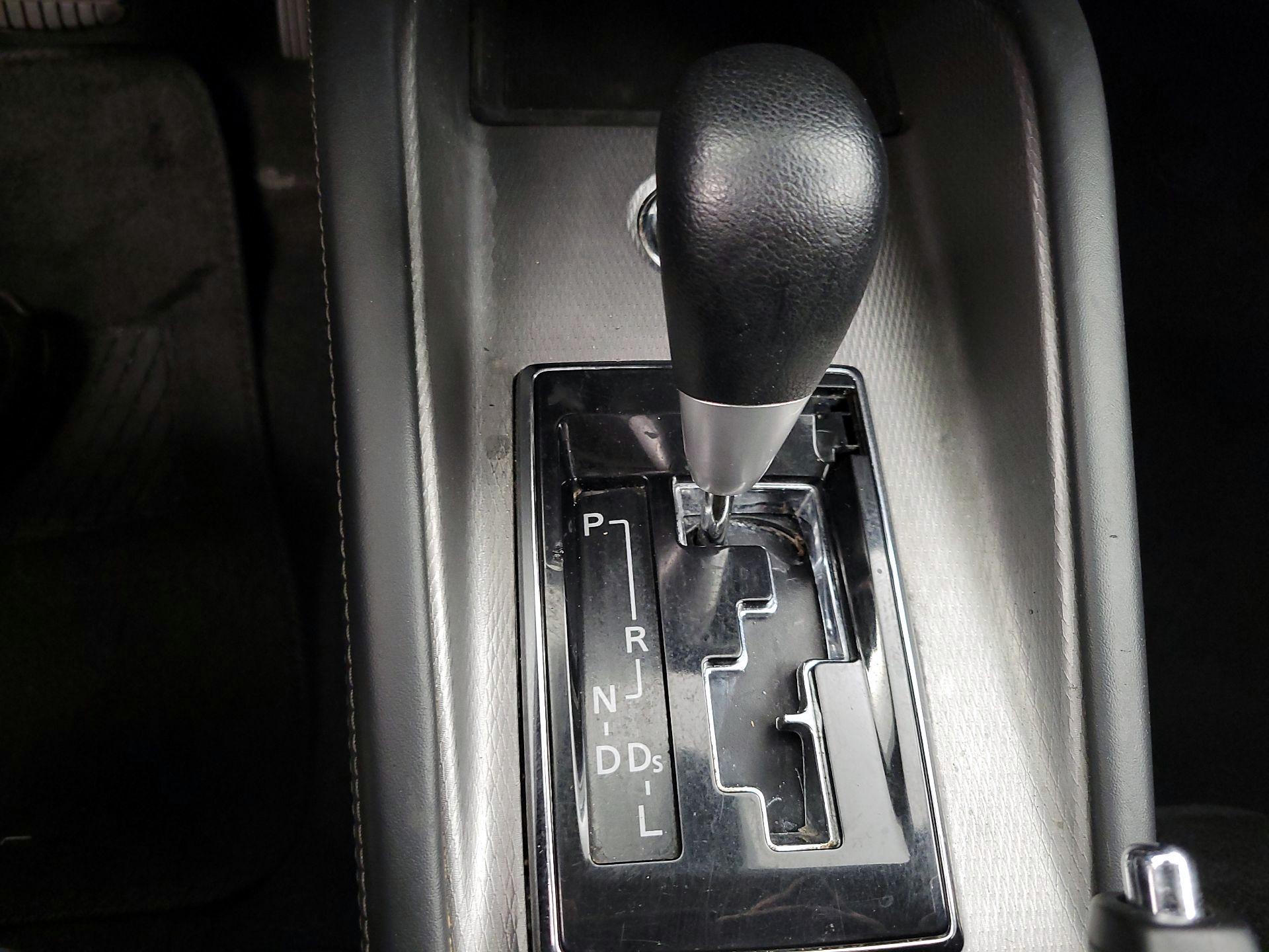 Thumbnail: 2022 Mitsubishi Outlander Sport - 17
