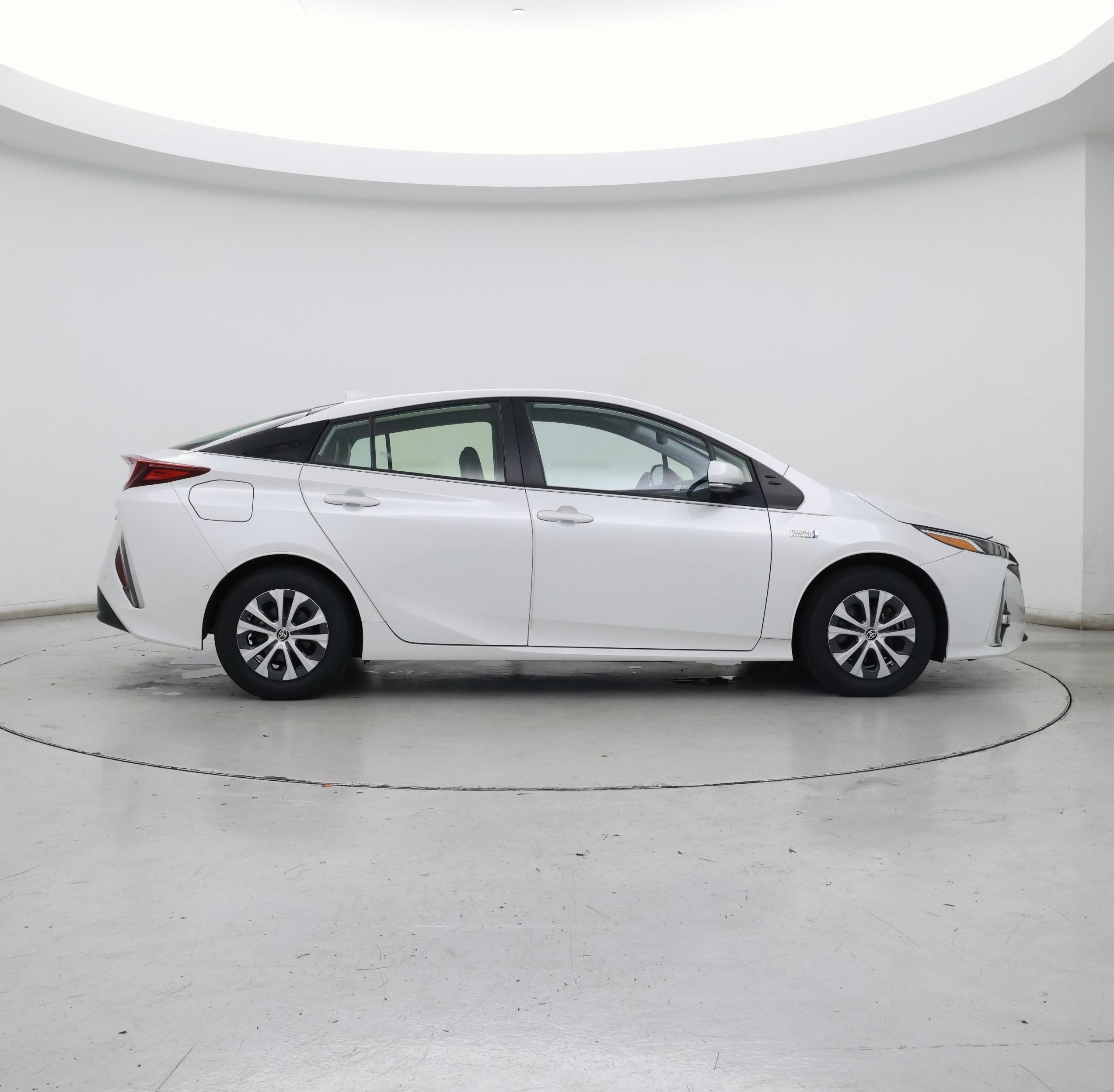 Thumbnail: 2021 Toyota Prius Prime - 7