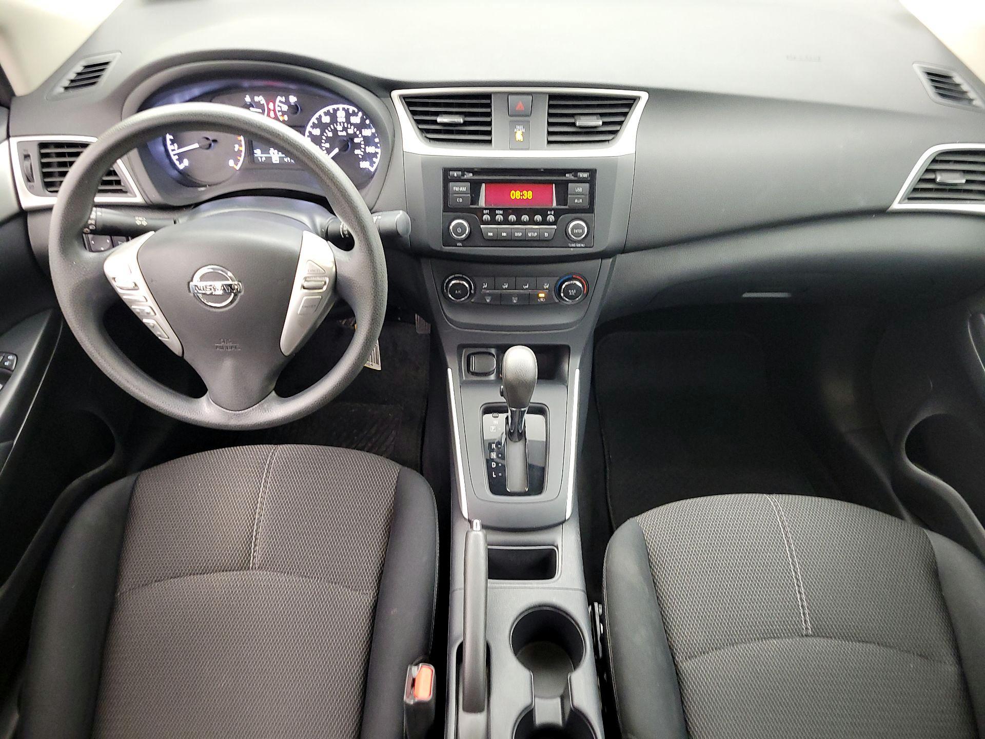 Thumbnail: 2017 Nissan Sentra - 9