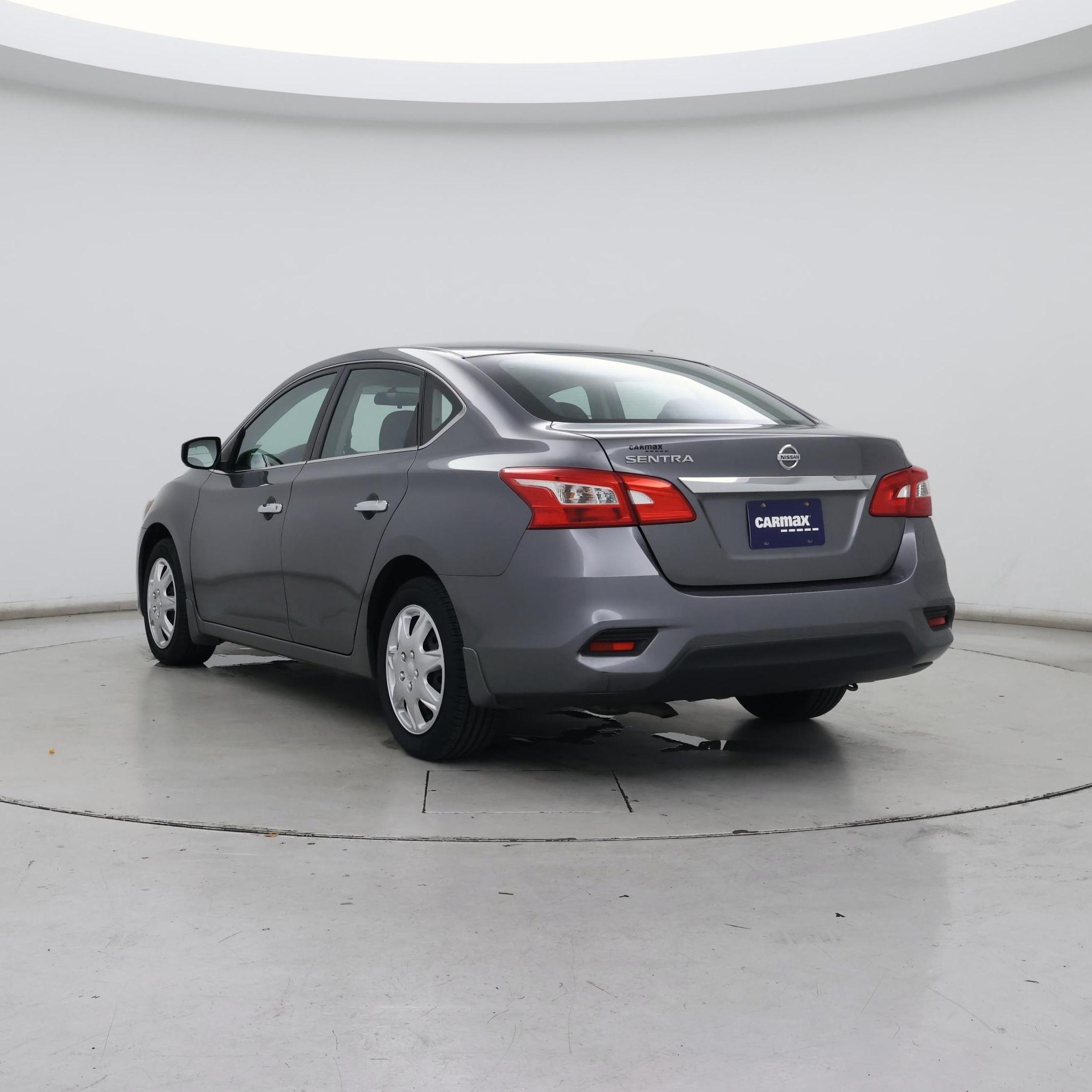 Thumbnail: 2017 Nissan Sentra - 2