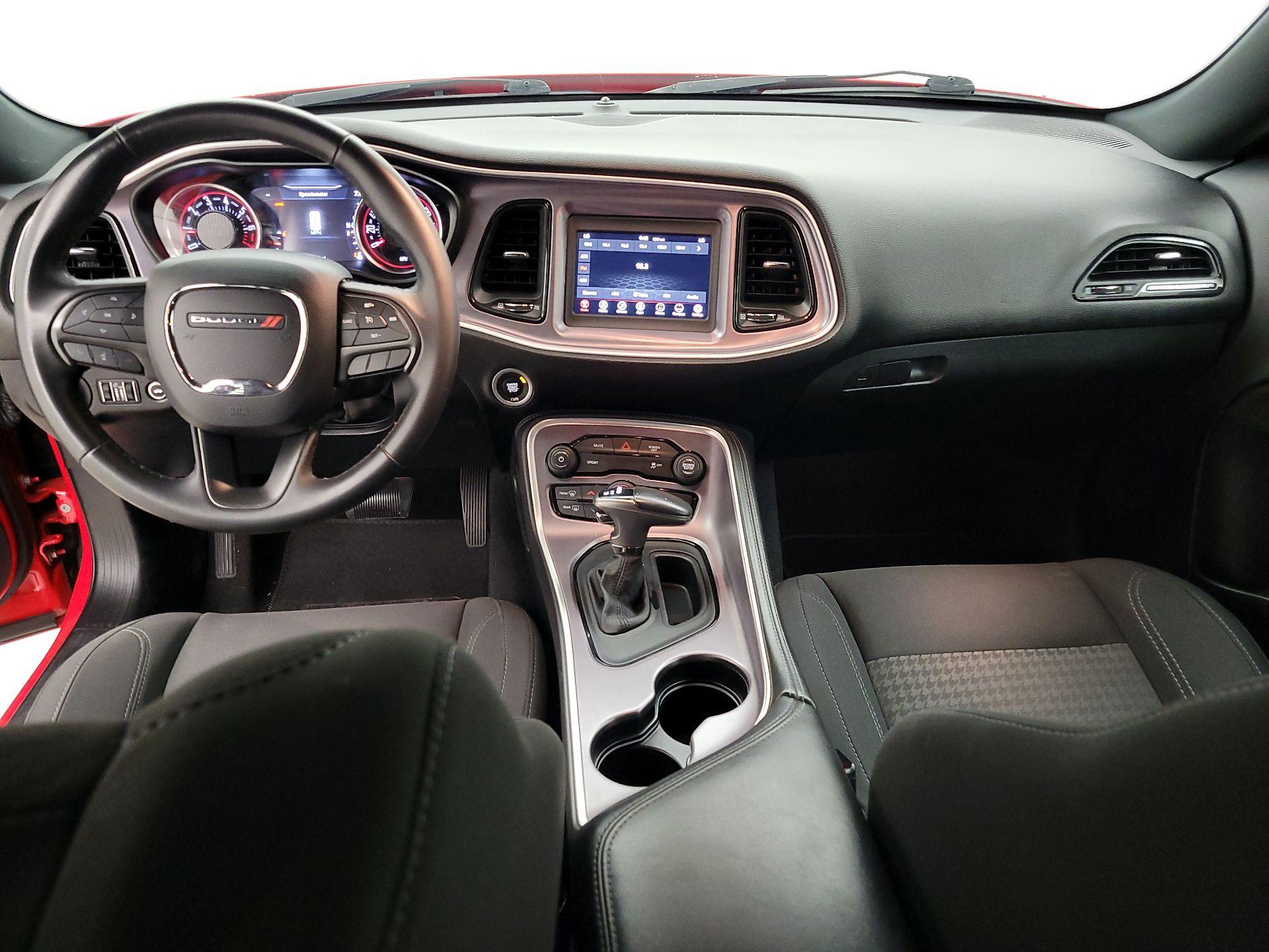 Thumbnail: 2019 Dodge Challenger - 9