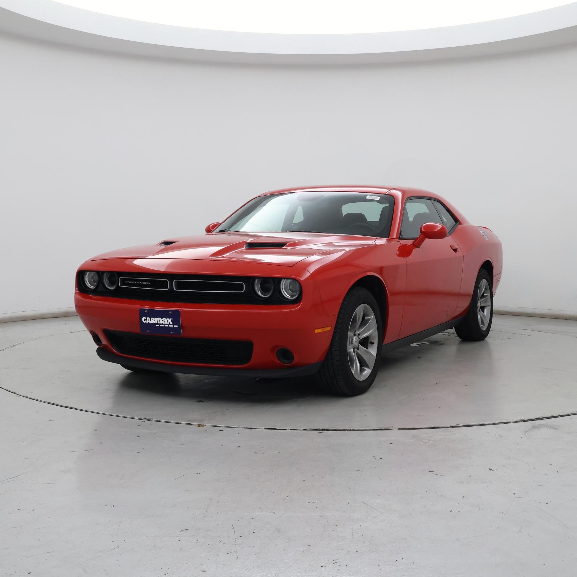 Thumbnail: 2019 Dodge Challenger - 4
