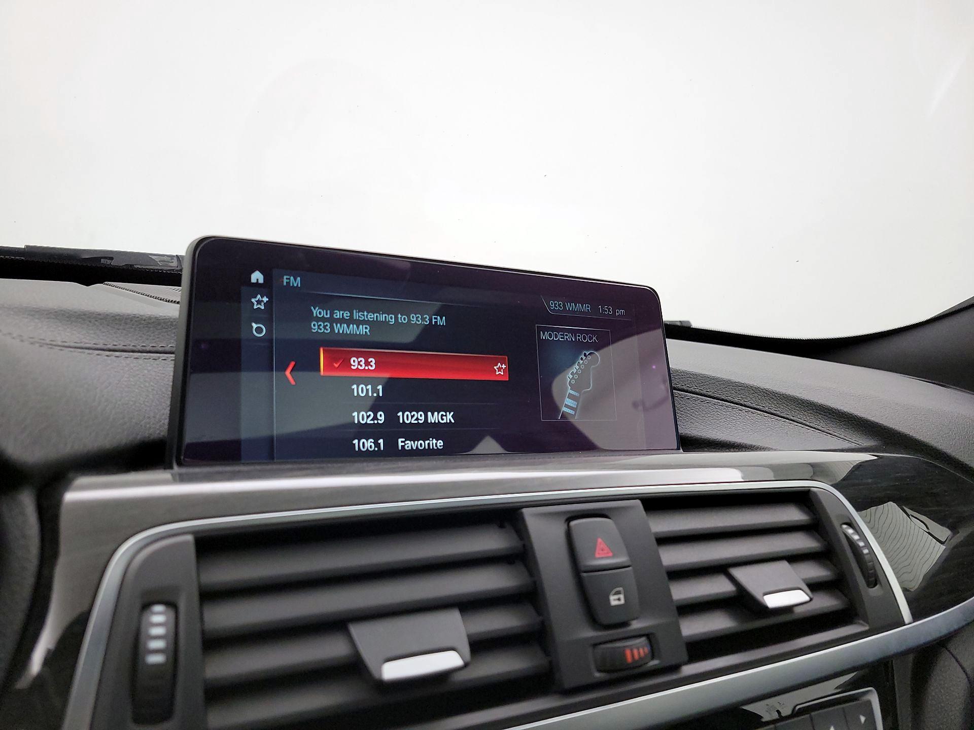 Thumbnail: 2018 BMW 3 Series - 16