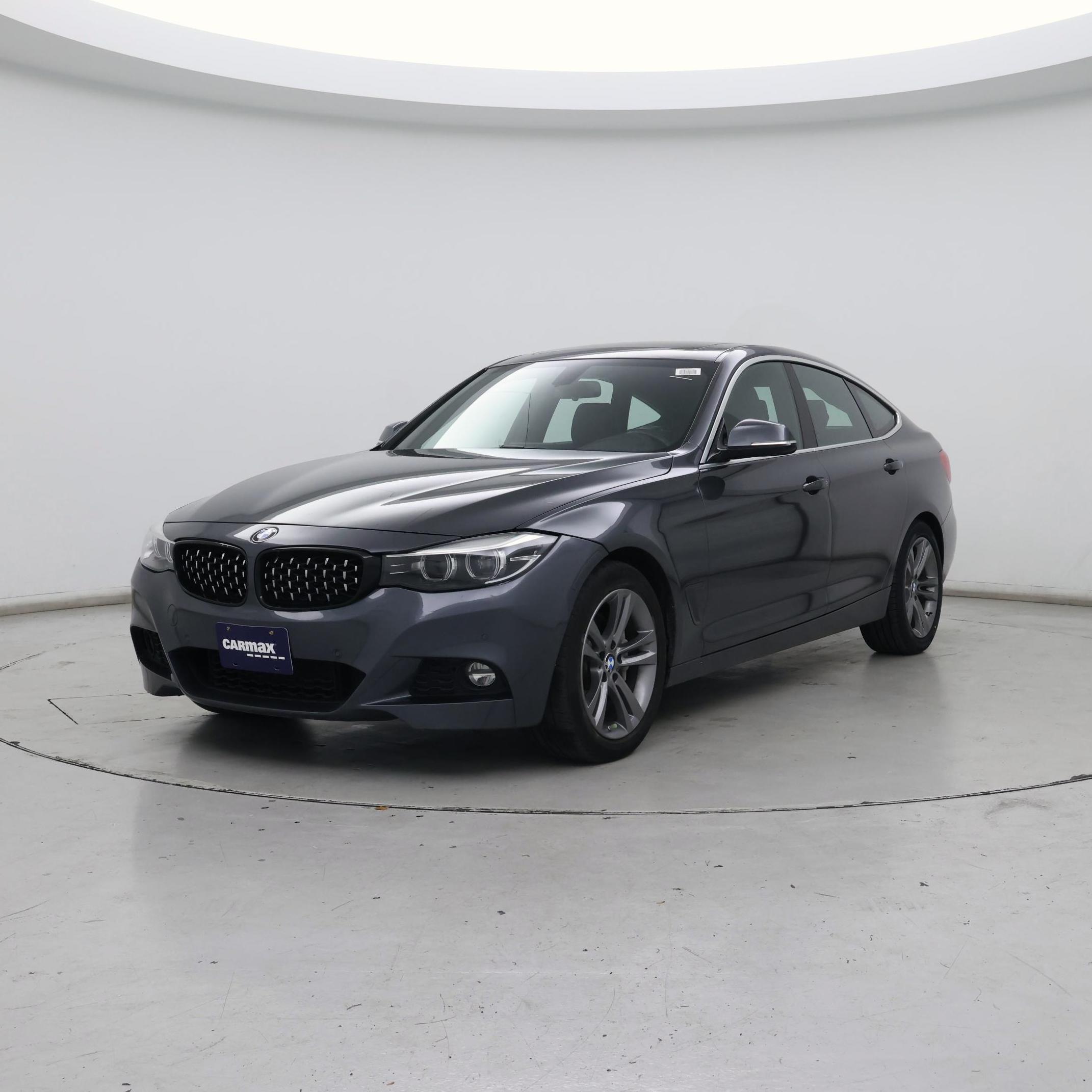 Thumbnail: 2018 BMW 3 Series - 4