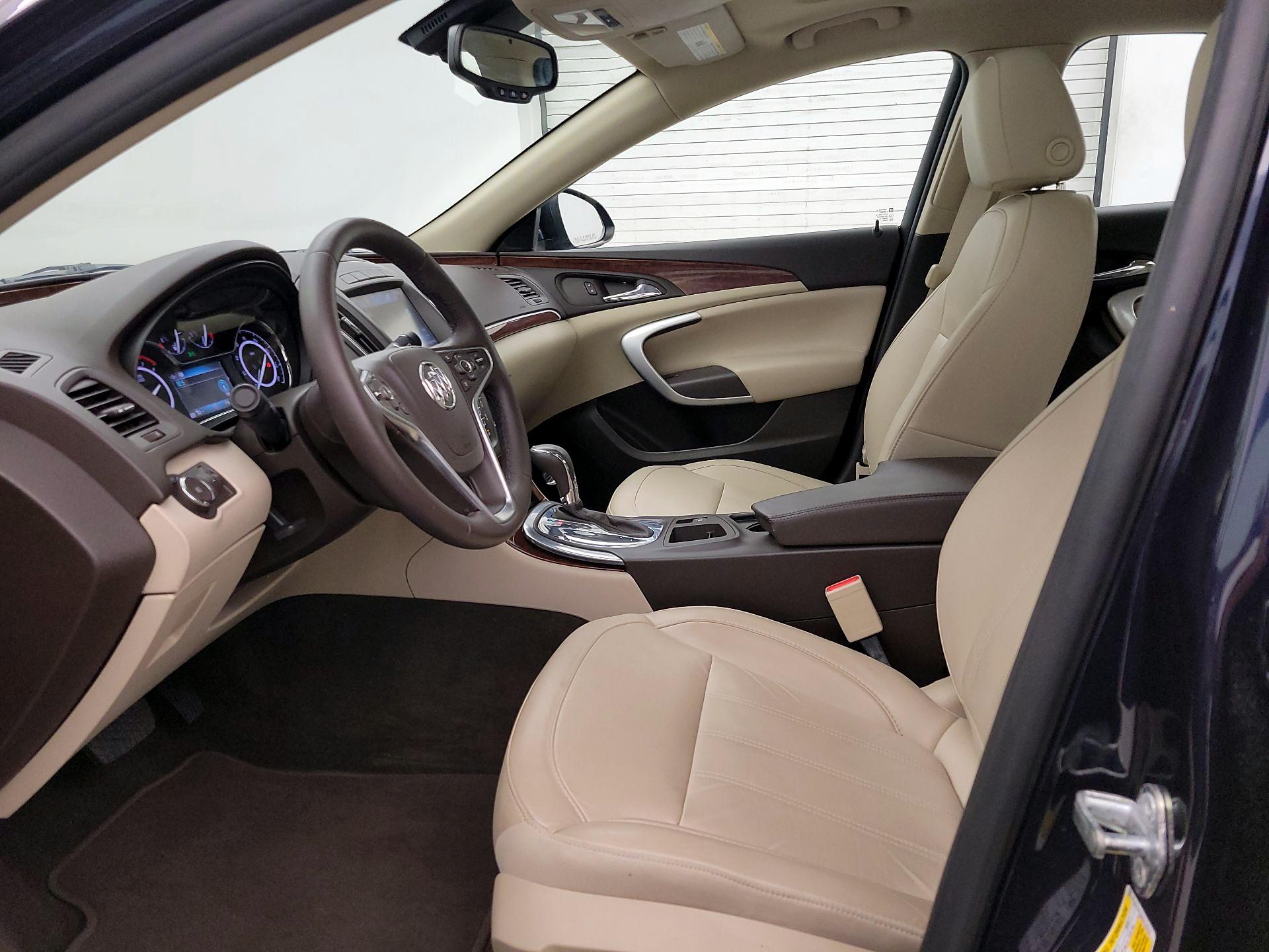 Thumbnail: 2017 Buick Regal - 11
