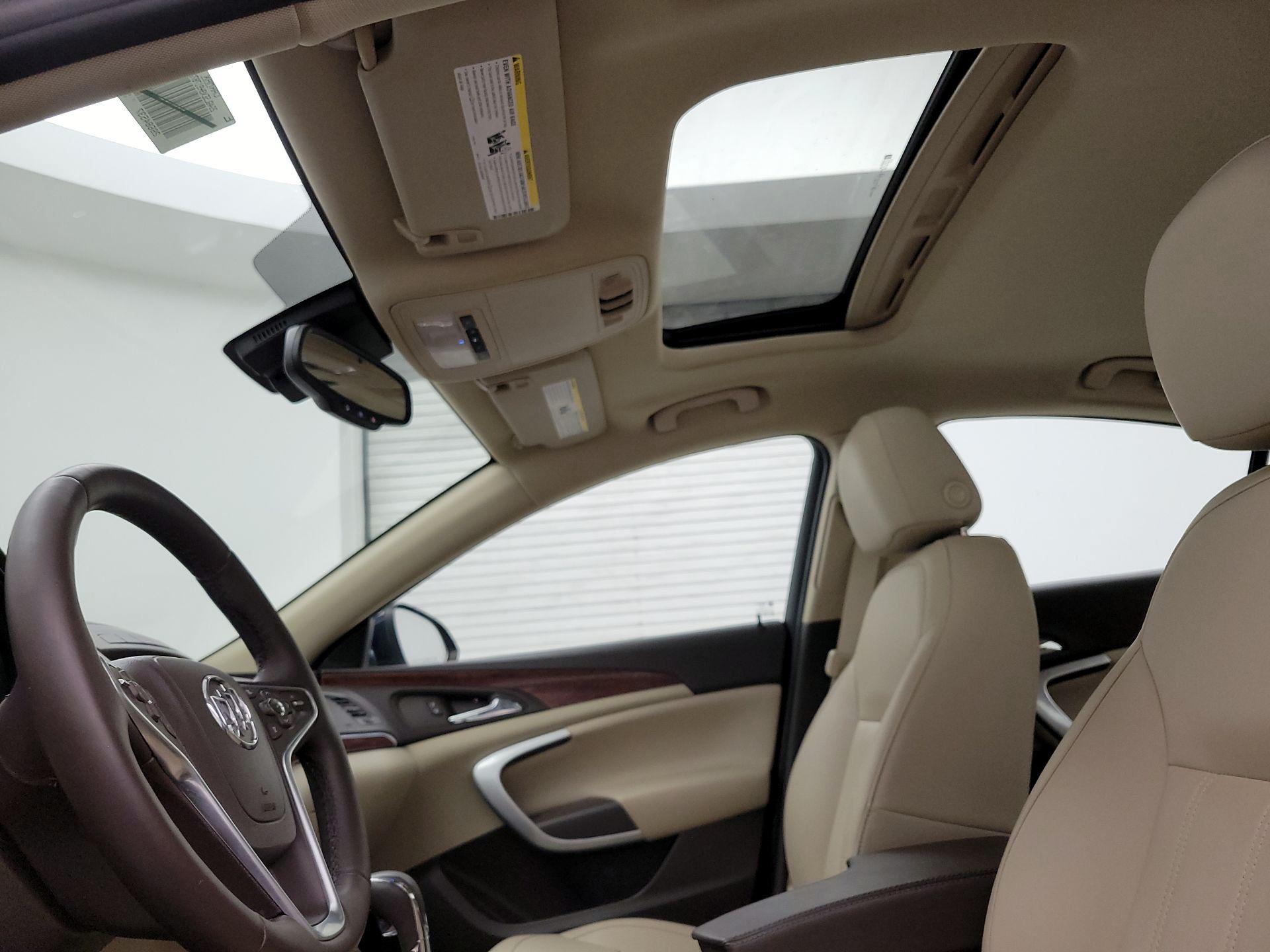 Thumbnail: 2017 Buick Regal - 19