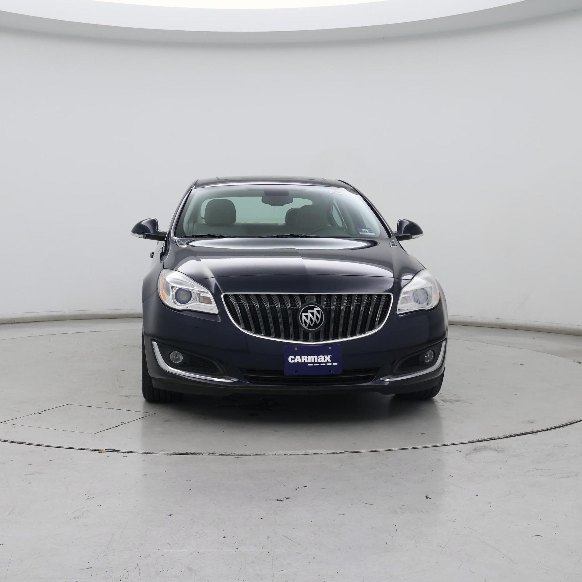 Thumbnail: 2017 Buick Regal - 5