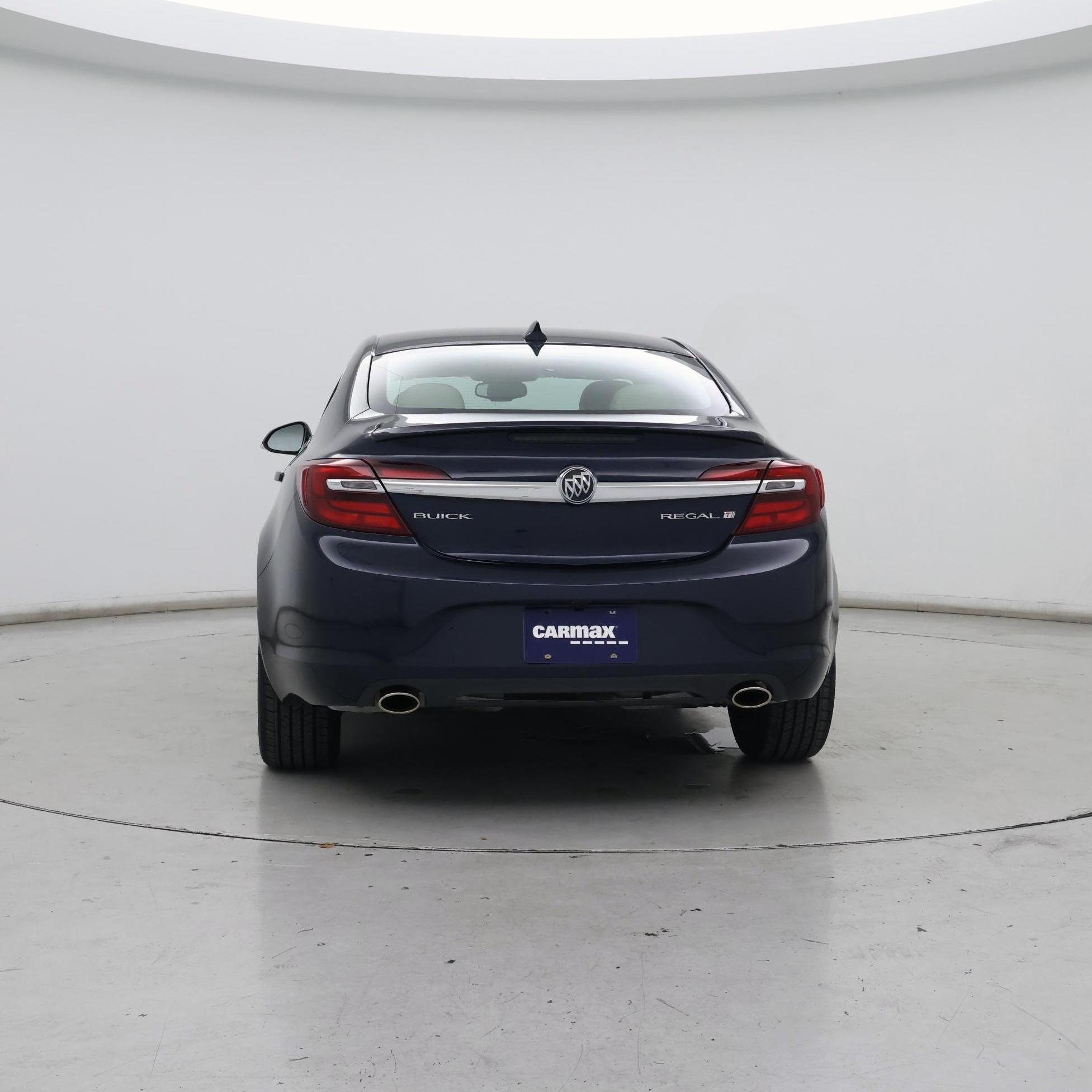 Thumbnail: 2017 Buick Regal - 6