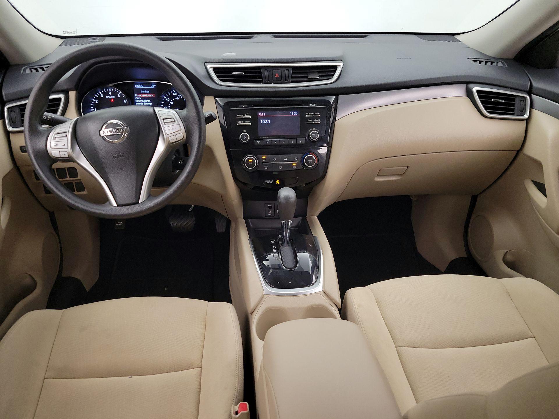 Thumbnail: 2016 Nissan Rogue - 9