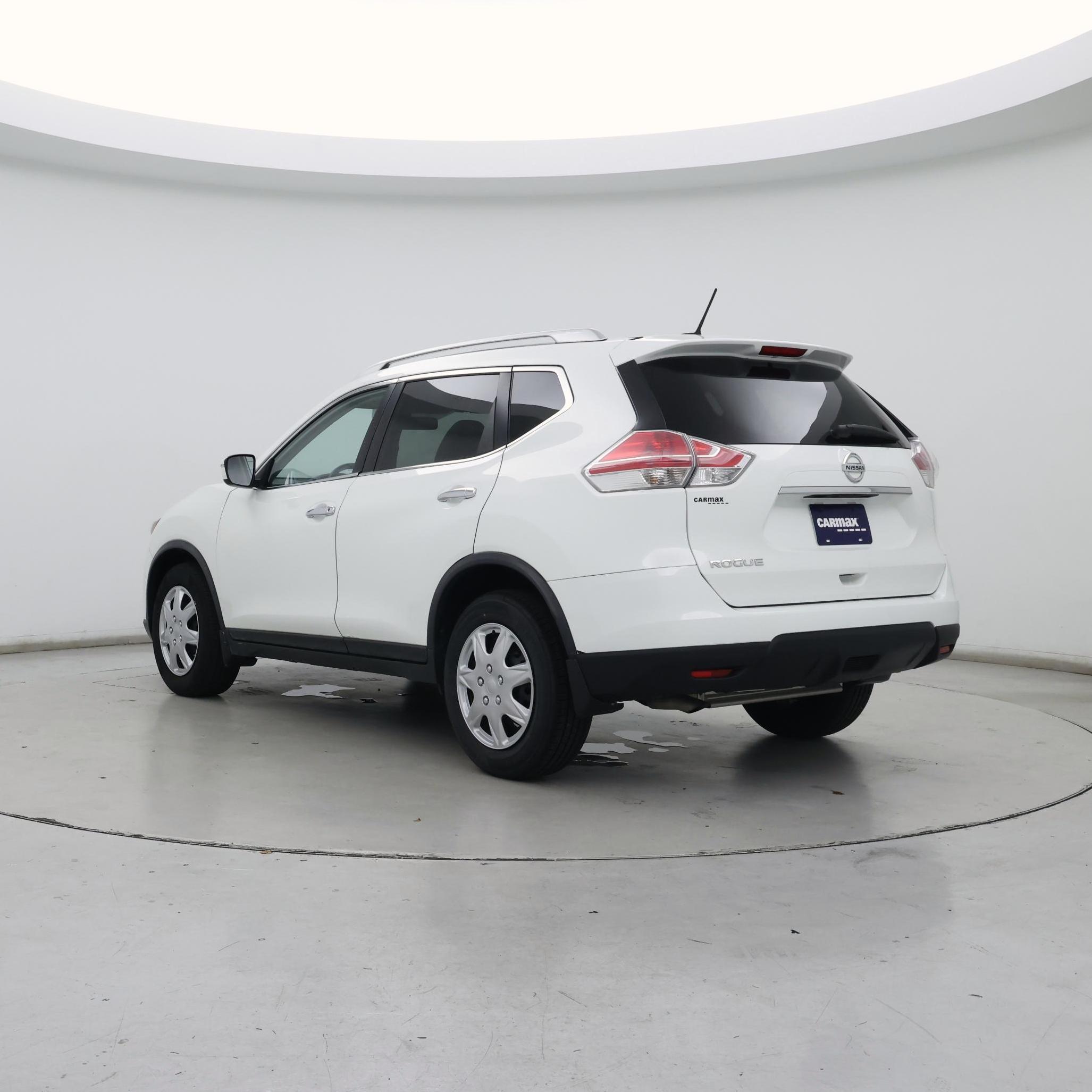 Thumbnail: 2016 Nissan Rogue - 2