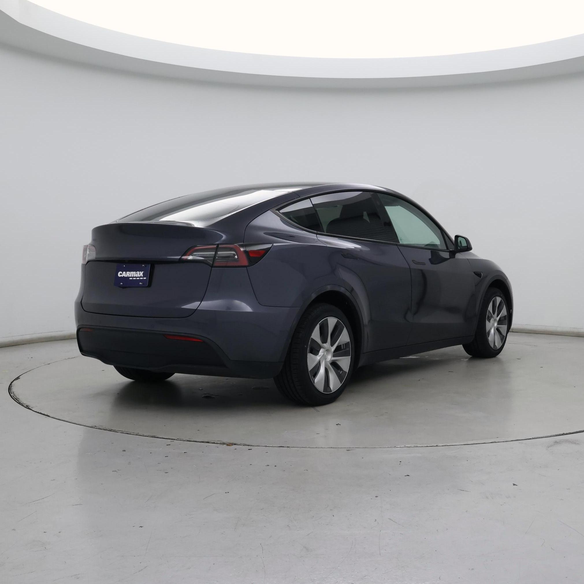Thumbnail: 2022 Tesla Model Y - 8