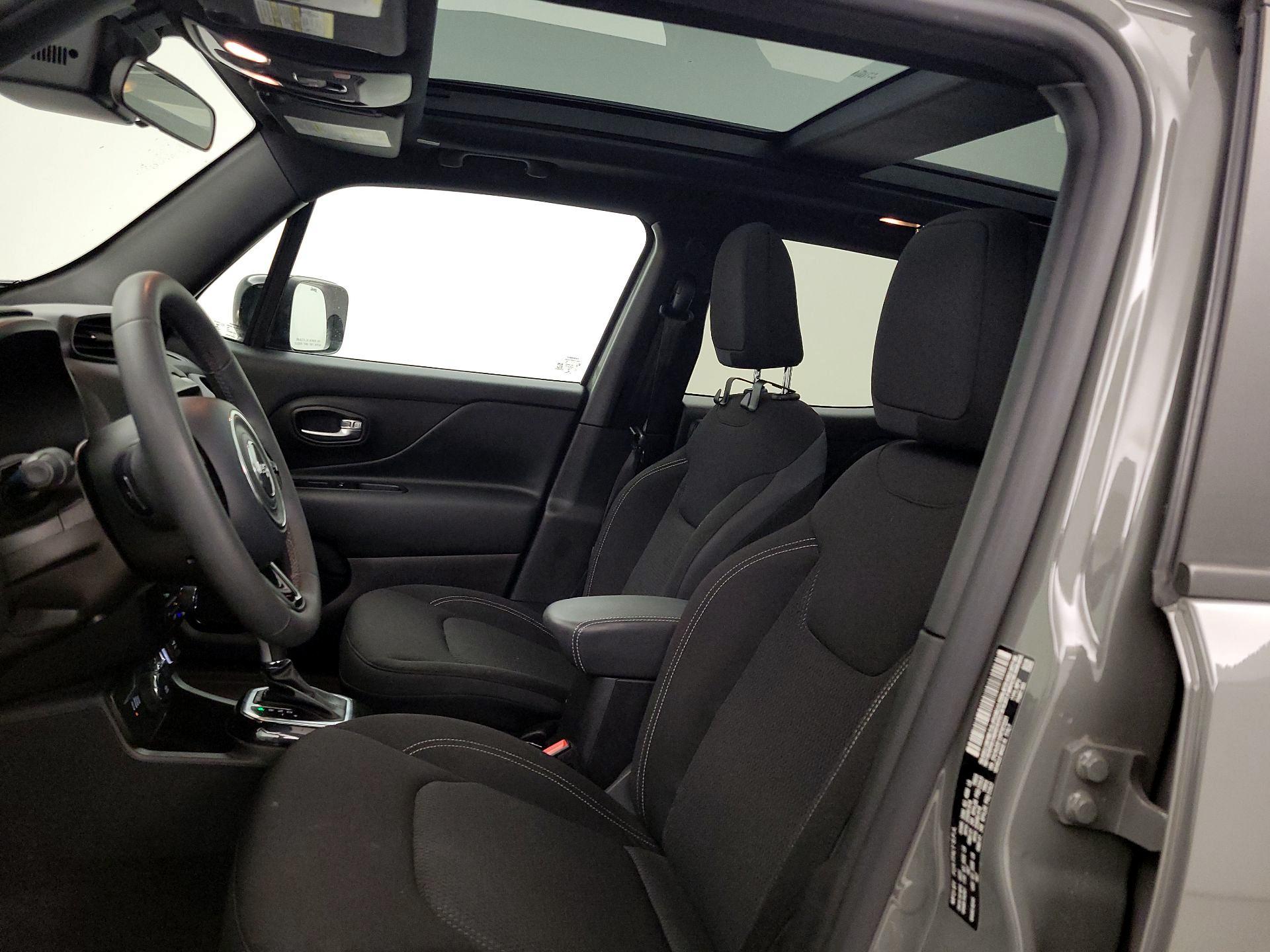 Thumbnail: 2022 Jeep Renegade - 19
