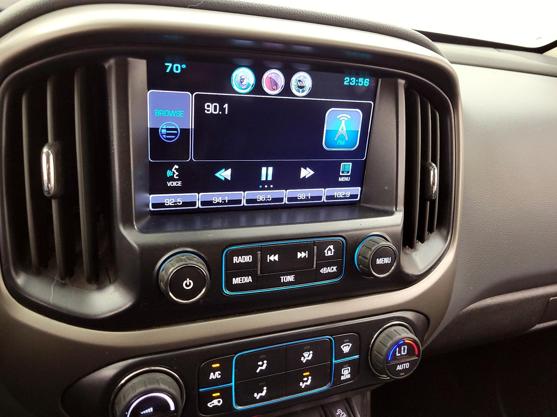 Thumbnail: 2015 Chevrolet Colorado - 15