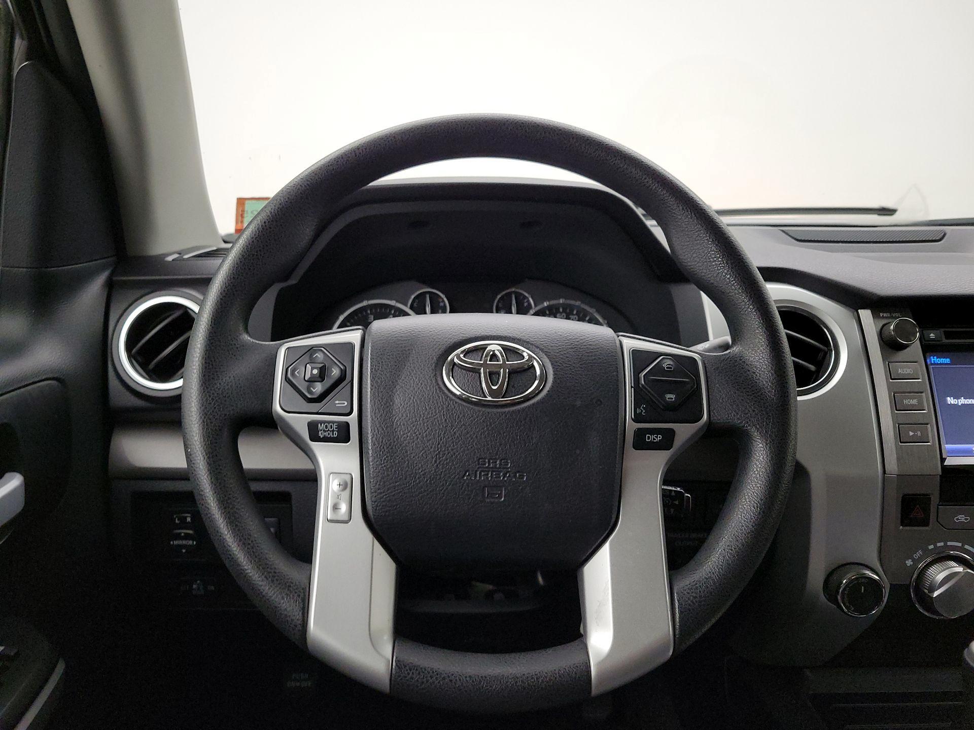 Thumbnail: 2016 Toyota Tundra - 10