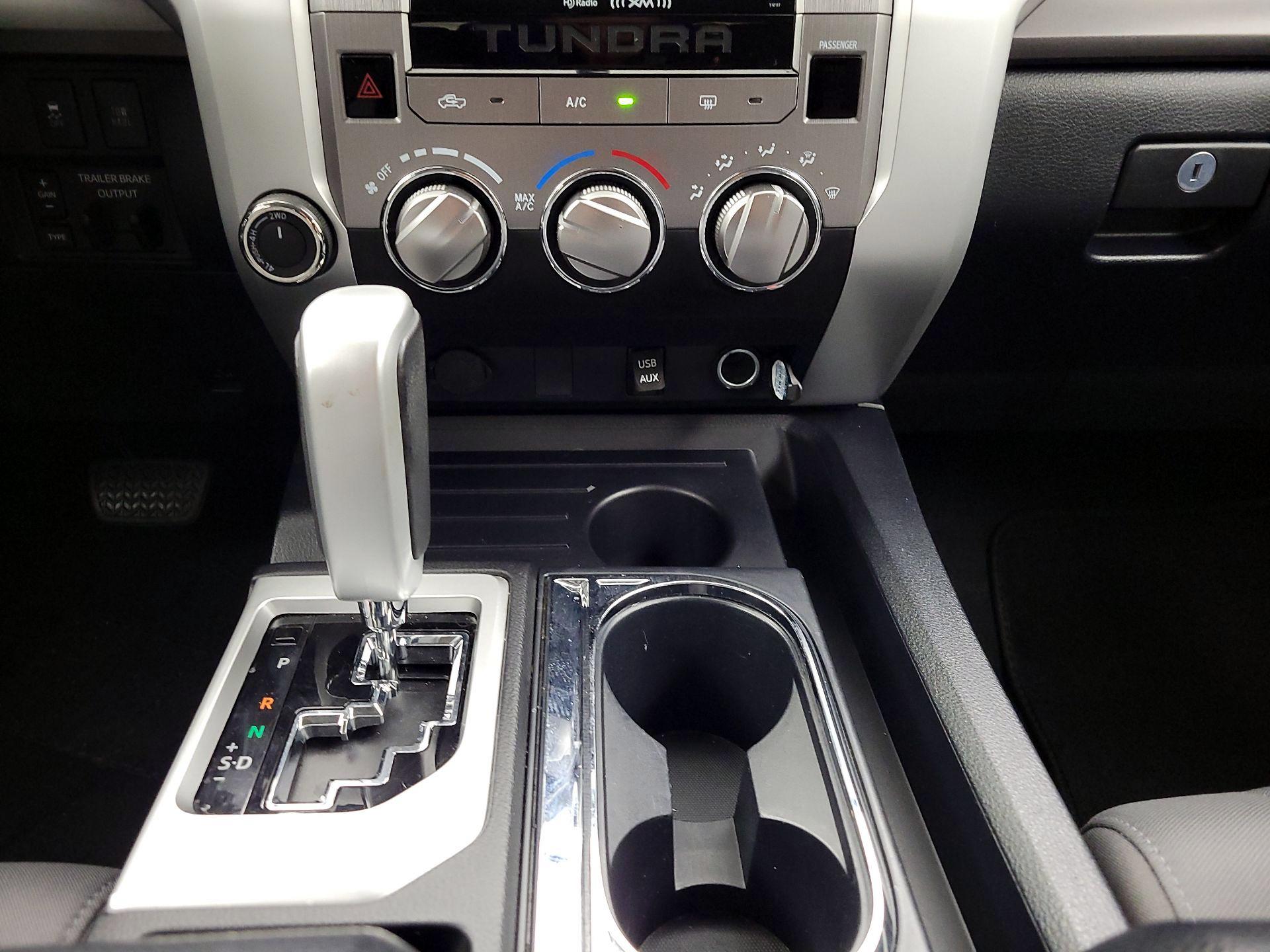 Thumbnail: 2016 Toyota Tundra - 17