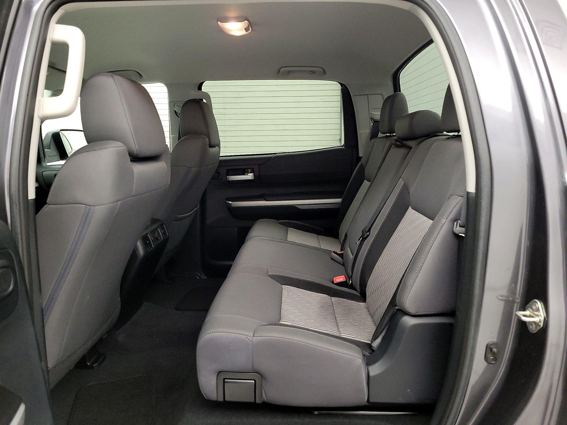 Thumbnail: 2016 Toyota Tundra - 19