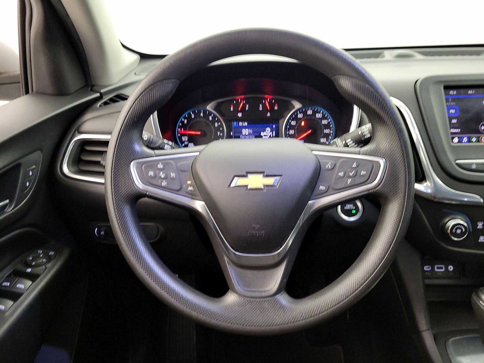 Thumbnail: 2020 Chevrolet Equinox - 10