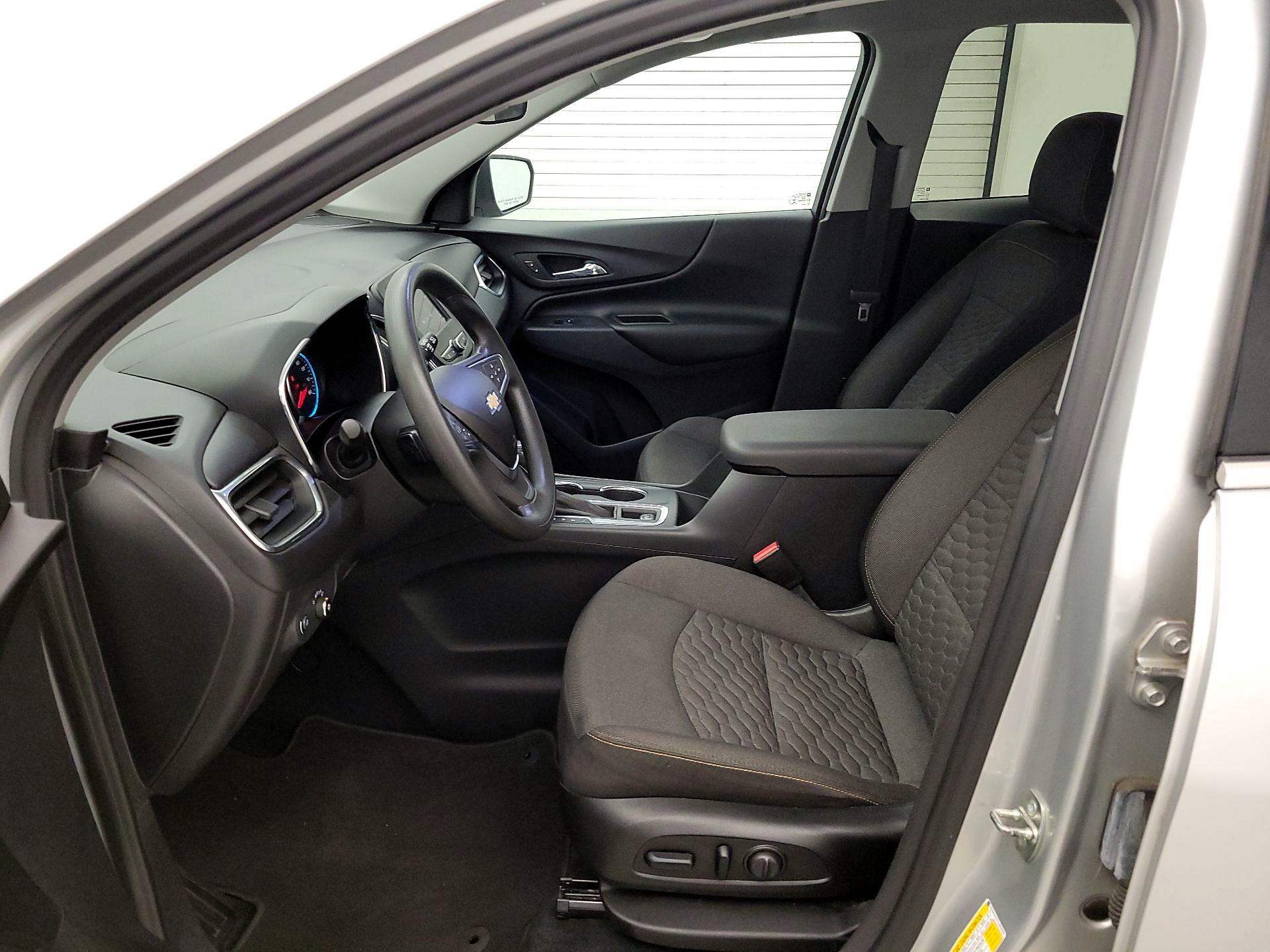 Thumbnail: 2020 Chevrolet Equinox - 11