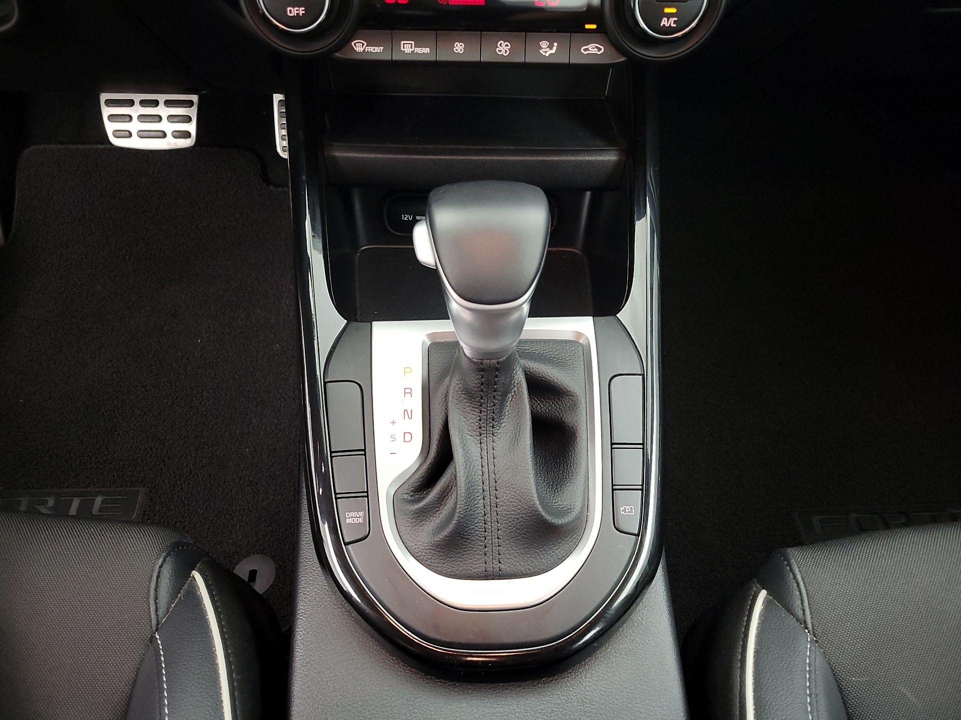 Thumbnail: 2023 Kia Forte - 18
