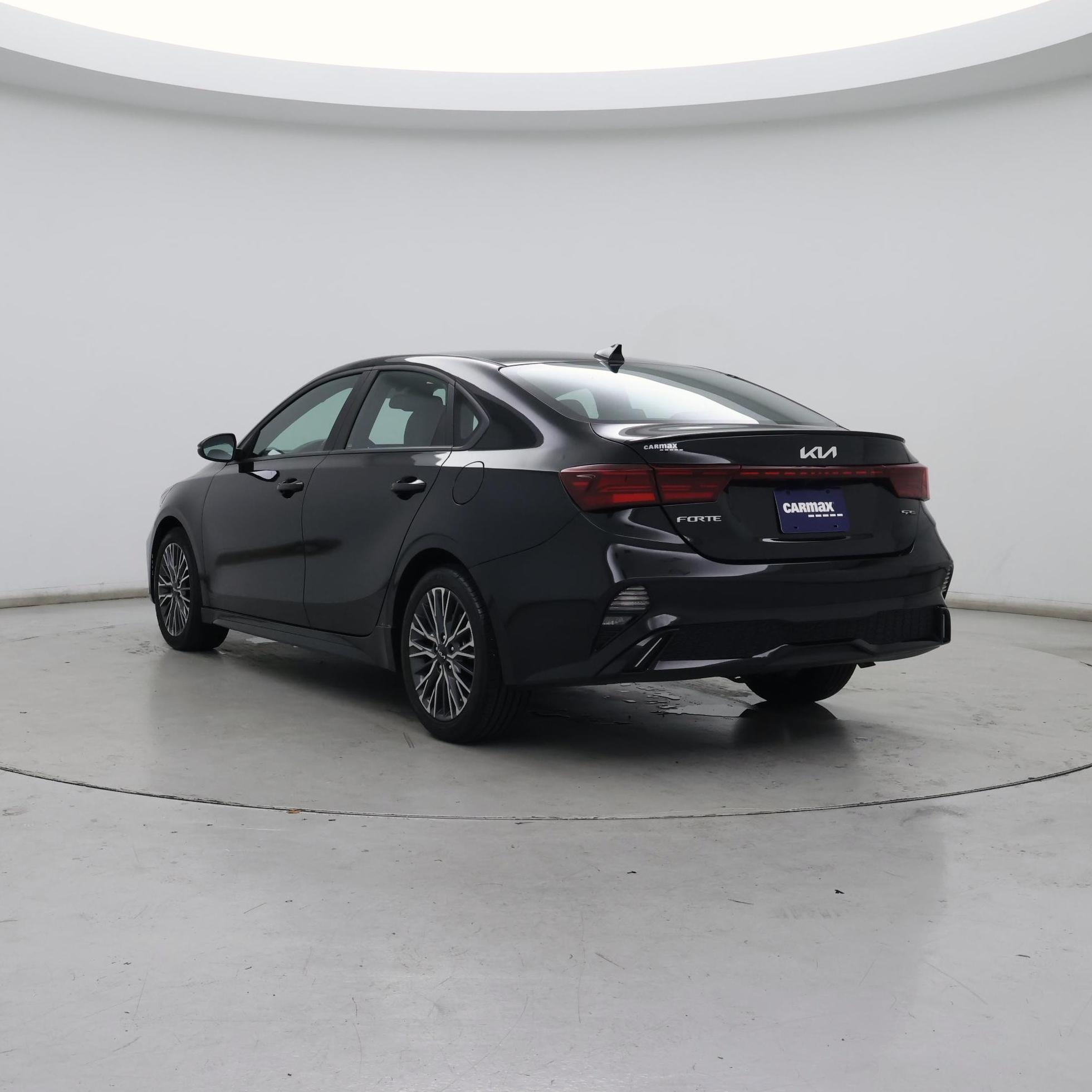 Thumbnail: 2023 Kia Forte - 2