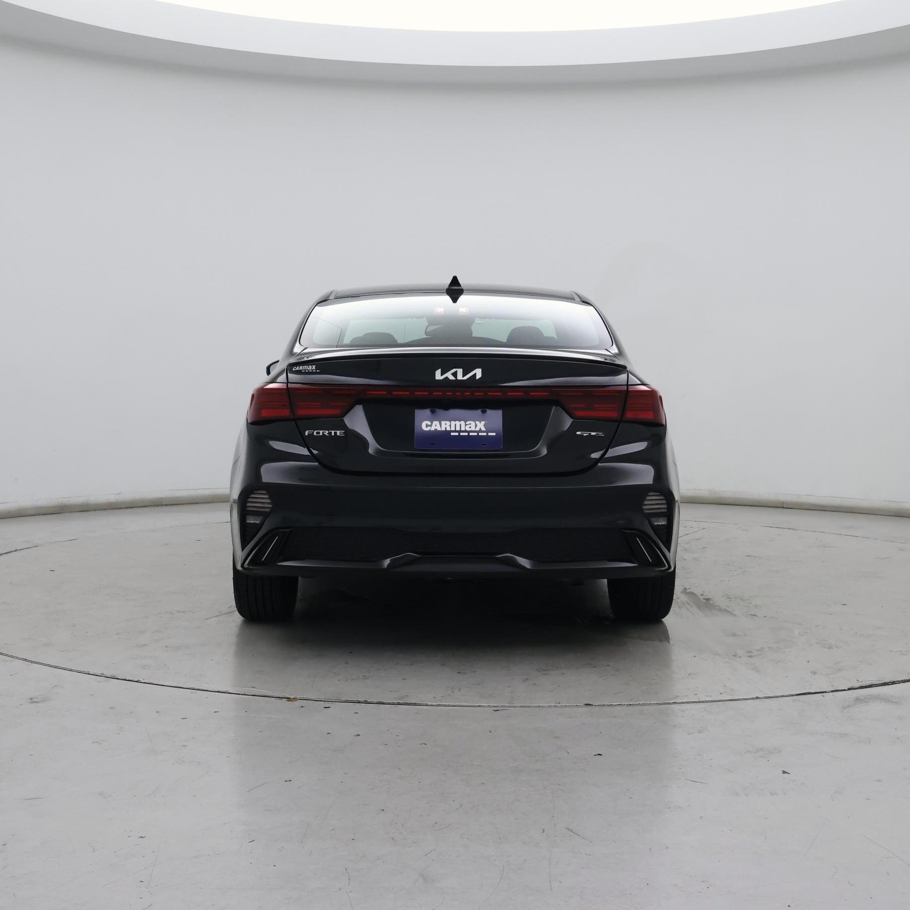 Thumbnail: 2023 Kia Forte - 6