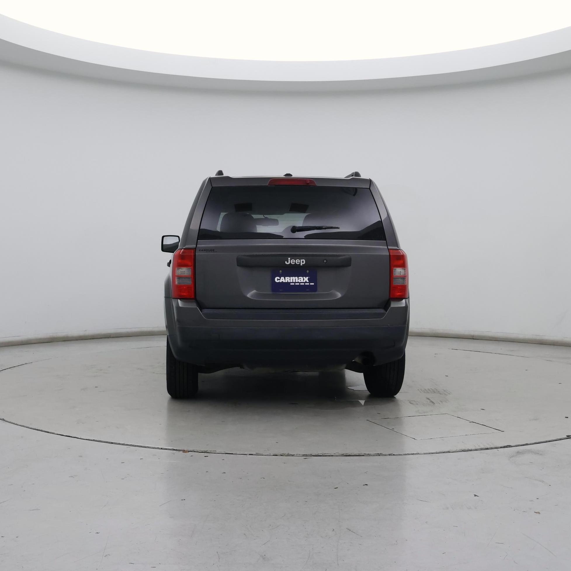 Thumbnail: 2016 Jeep Patriot - 6