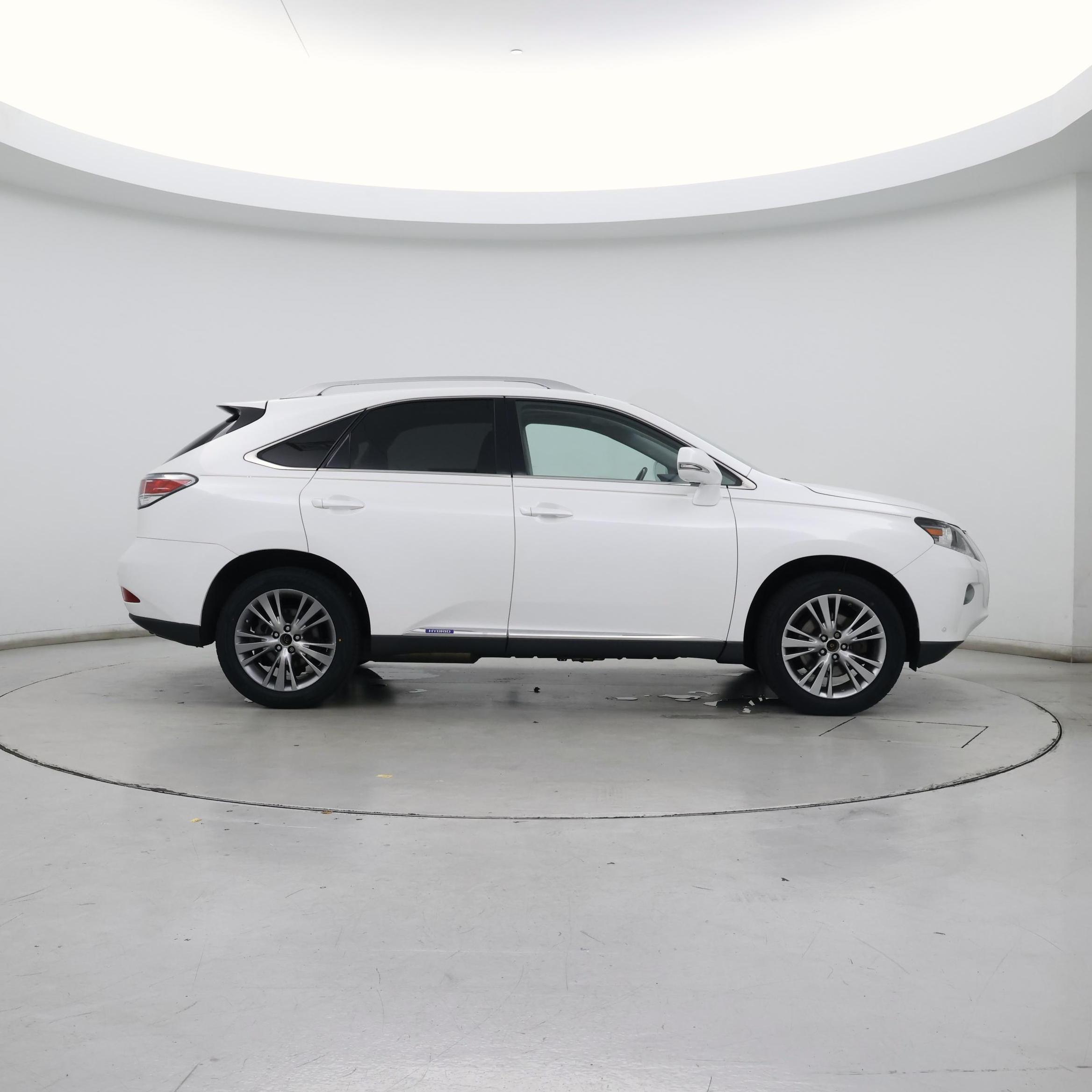 Thumbnail: 2013 Lexus RX - 7