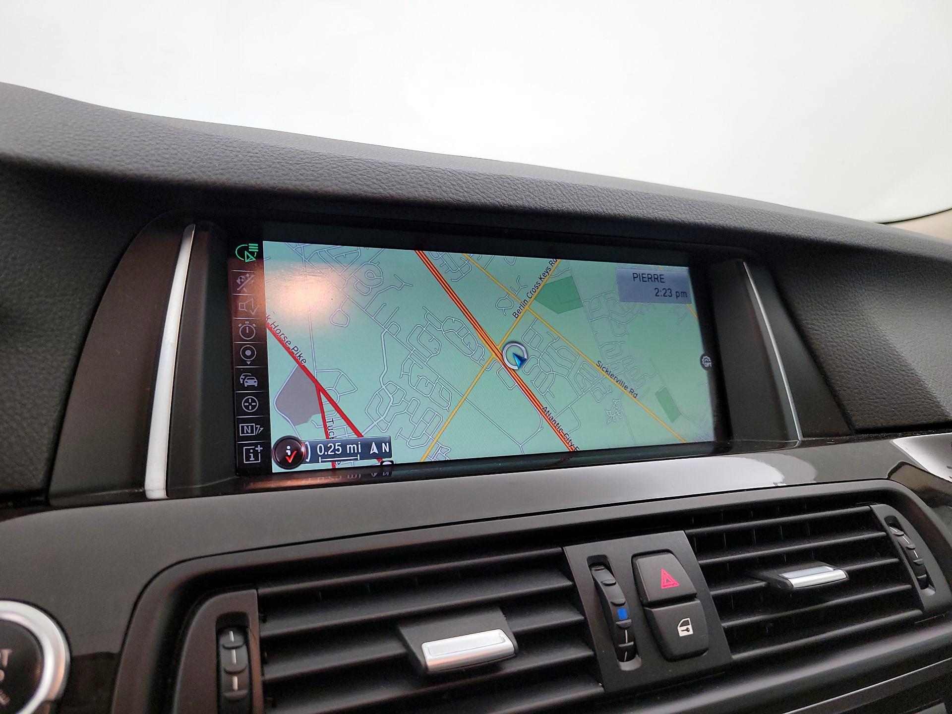 Thumbnail: 2016 BMW 5 Series - 14