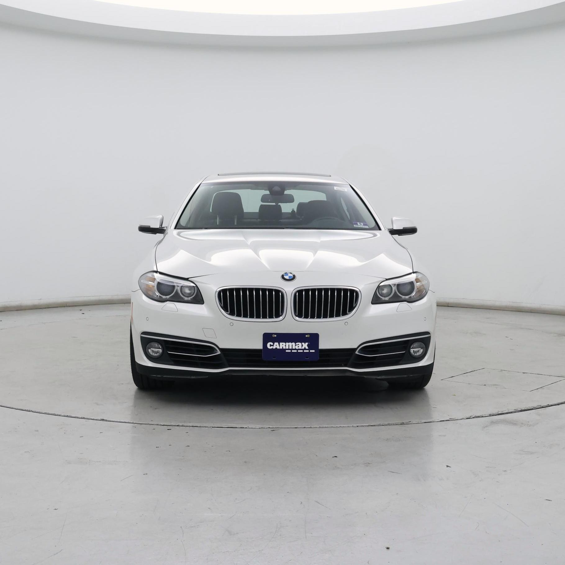 Thumbnail: 2016 BMW 5 Series - 5