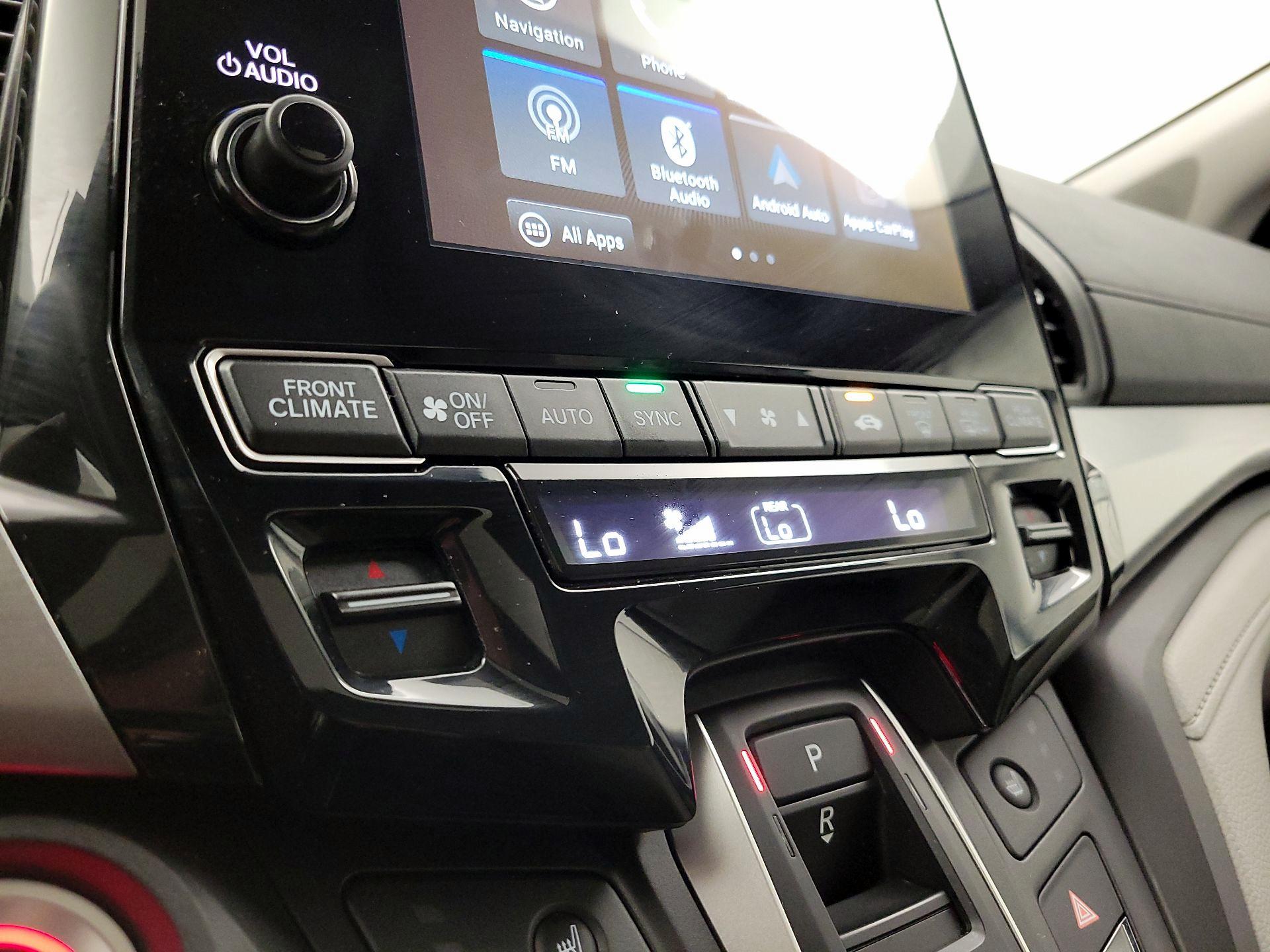 Thumbnail: 2020 Honda Odyssey - 17