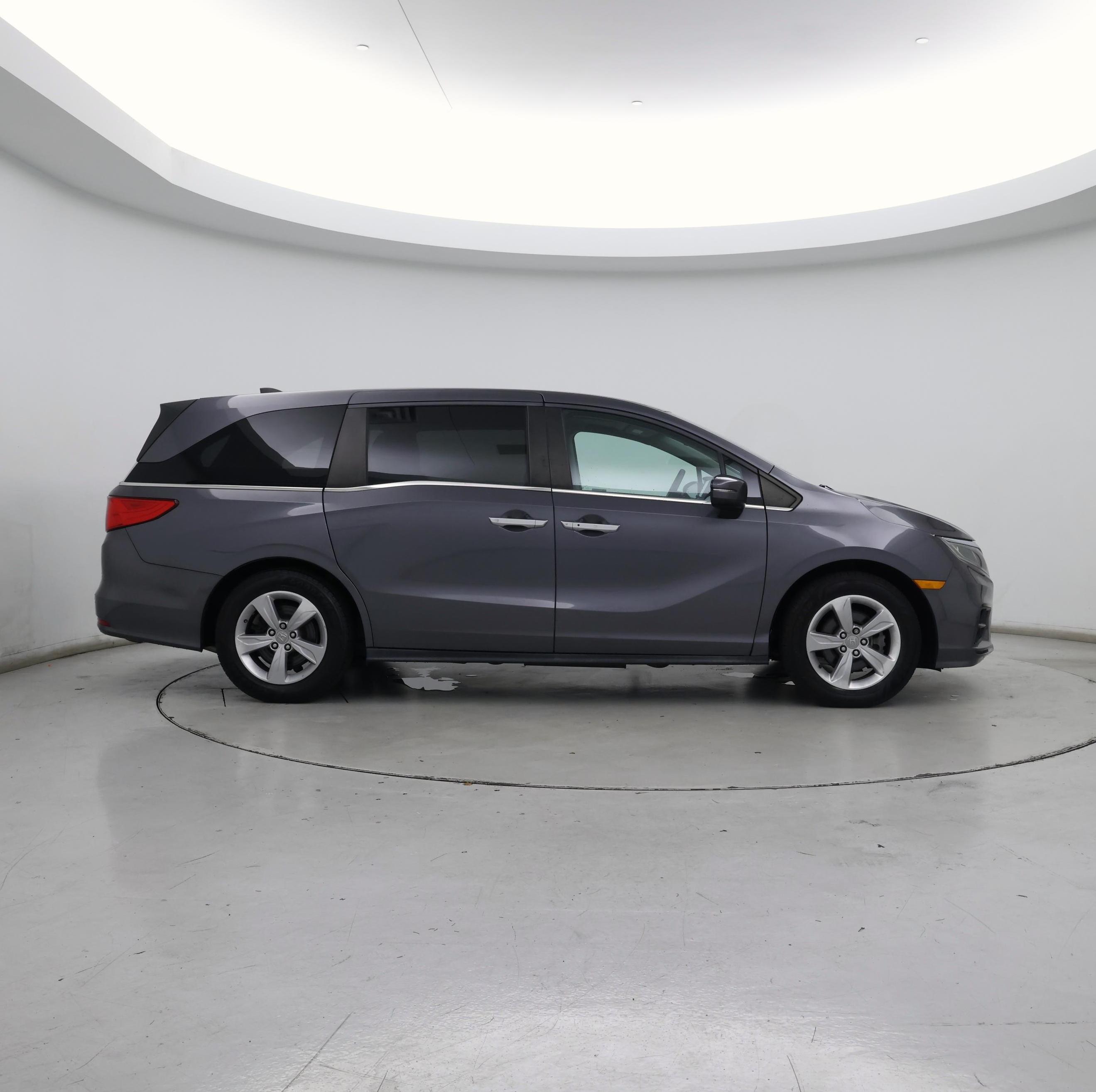 Thumbnail: 2020 Honda Odyssey - 7