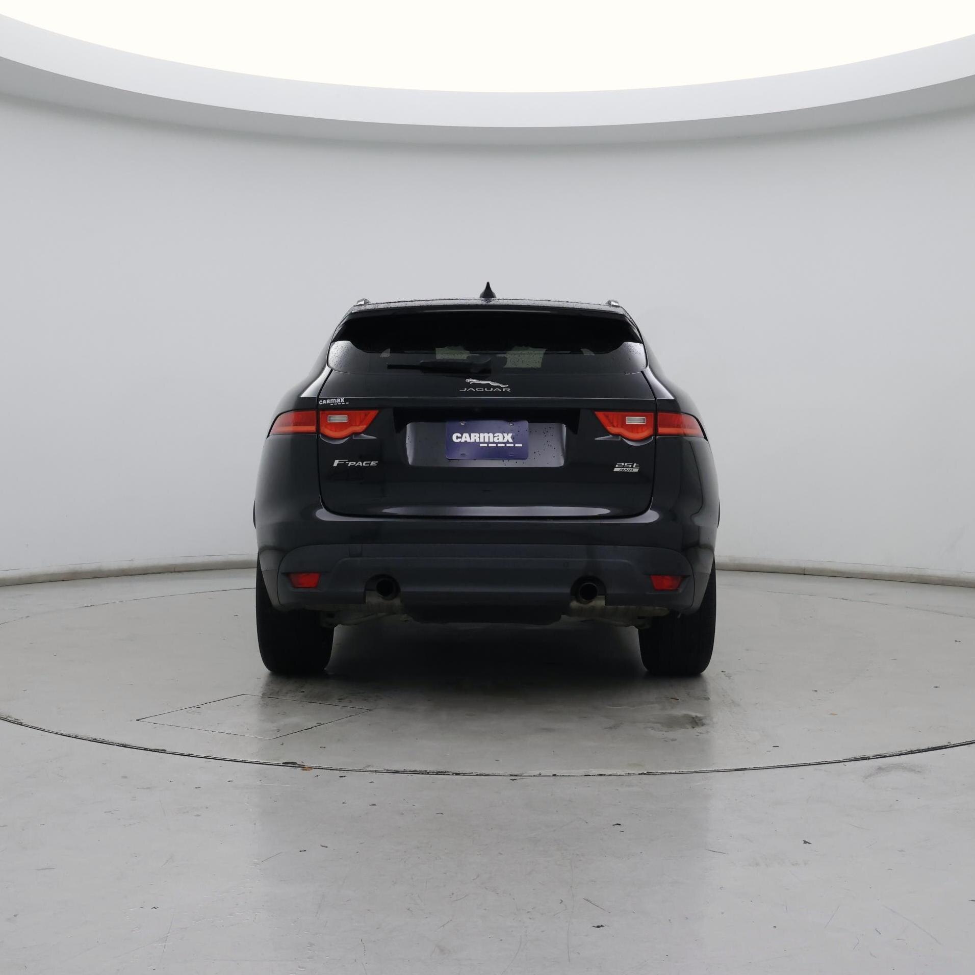 Thumbnail: 2020 Jaguar F-Pace - 6