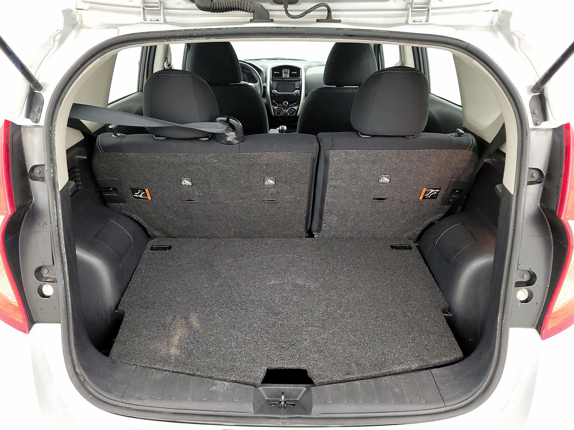 Thumbnail: 2016 Nissan Versa Note - 20