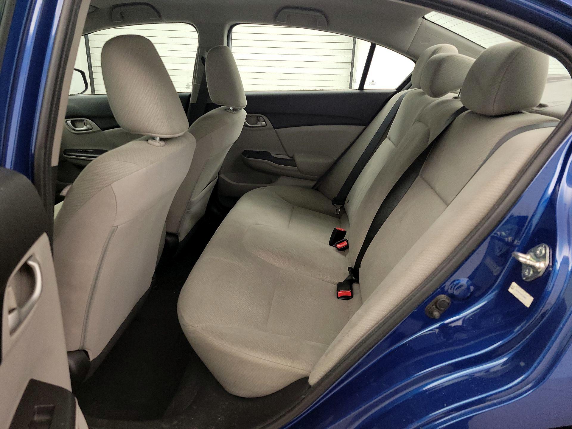 Thumbnail: 2013 Honda Civic - 18