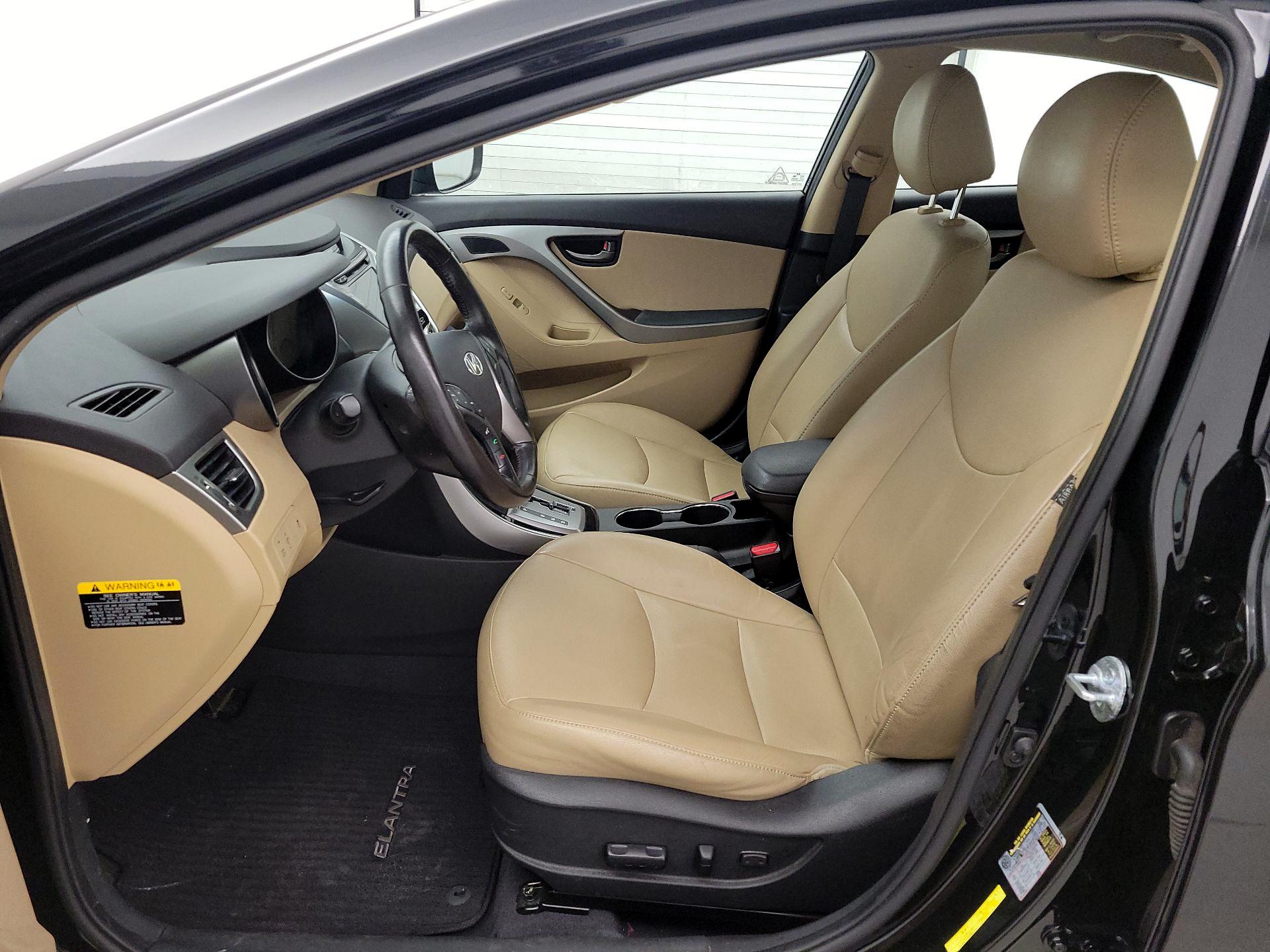 Thumbnail: 2013 Hyundai Elantra - 11