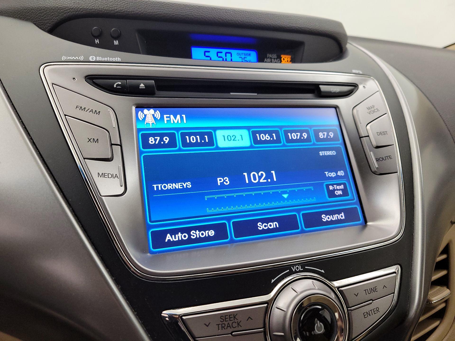 Thumbnail: 2013 Hyundai Elantra - 15