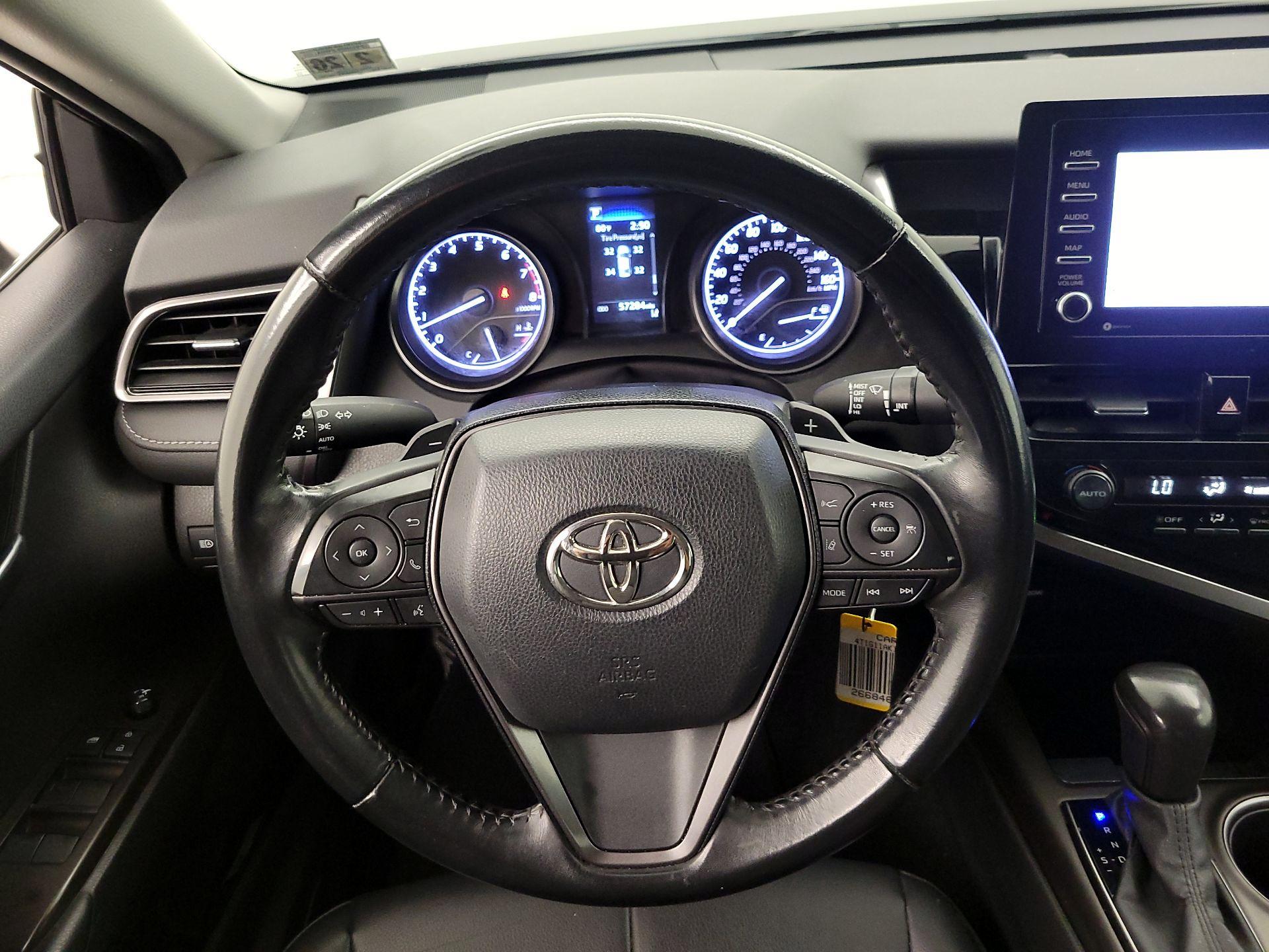 Thumbnail: 2021 Toyota Camry - 10