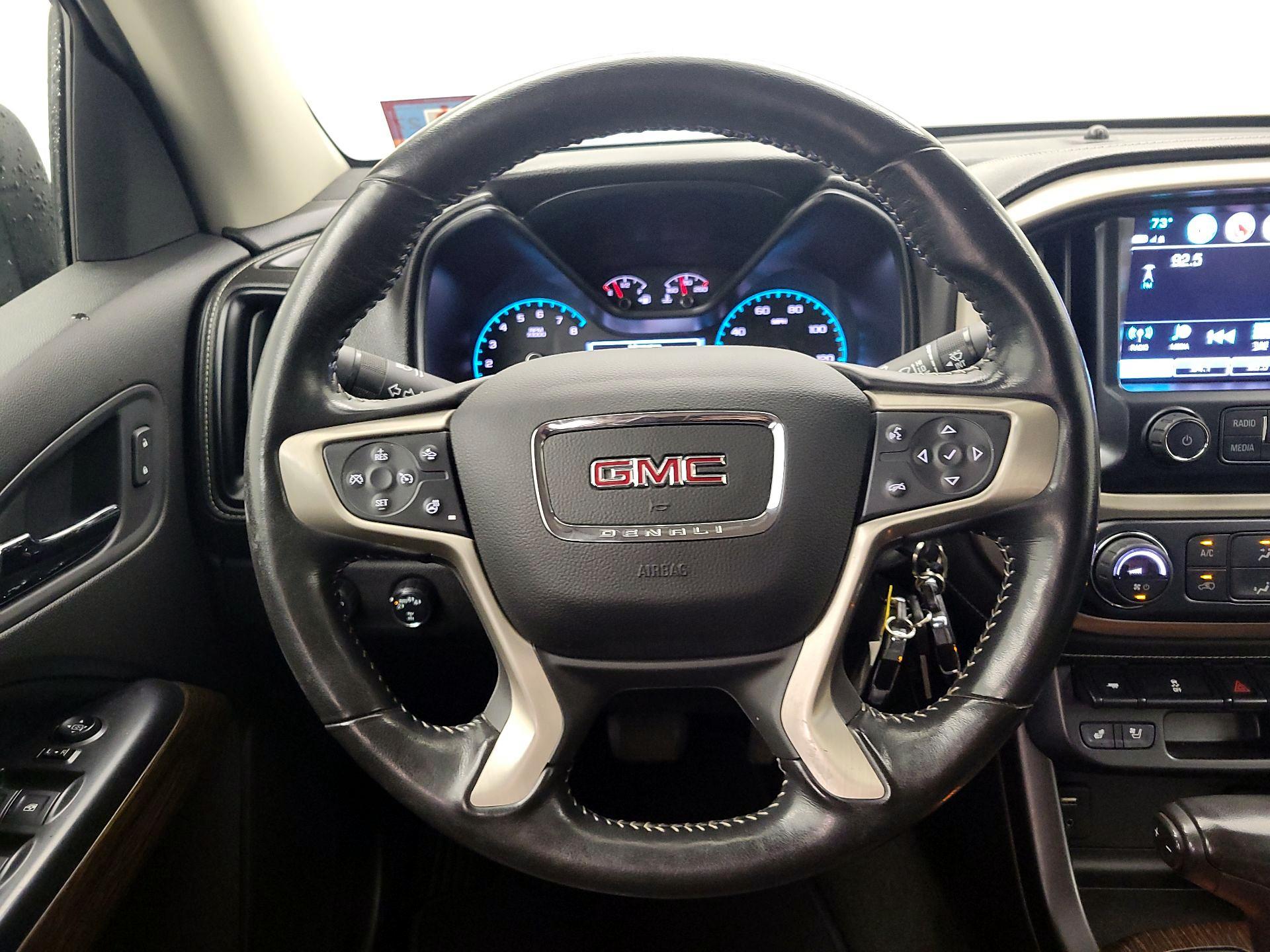 Thumbnail: 2018 GMC Canyon - 10