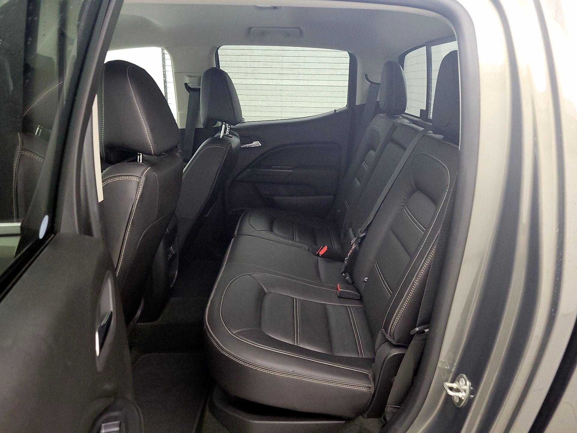 Thumbnail: 2018 GMC Canyon - 19
