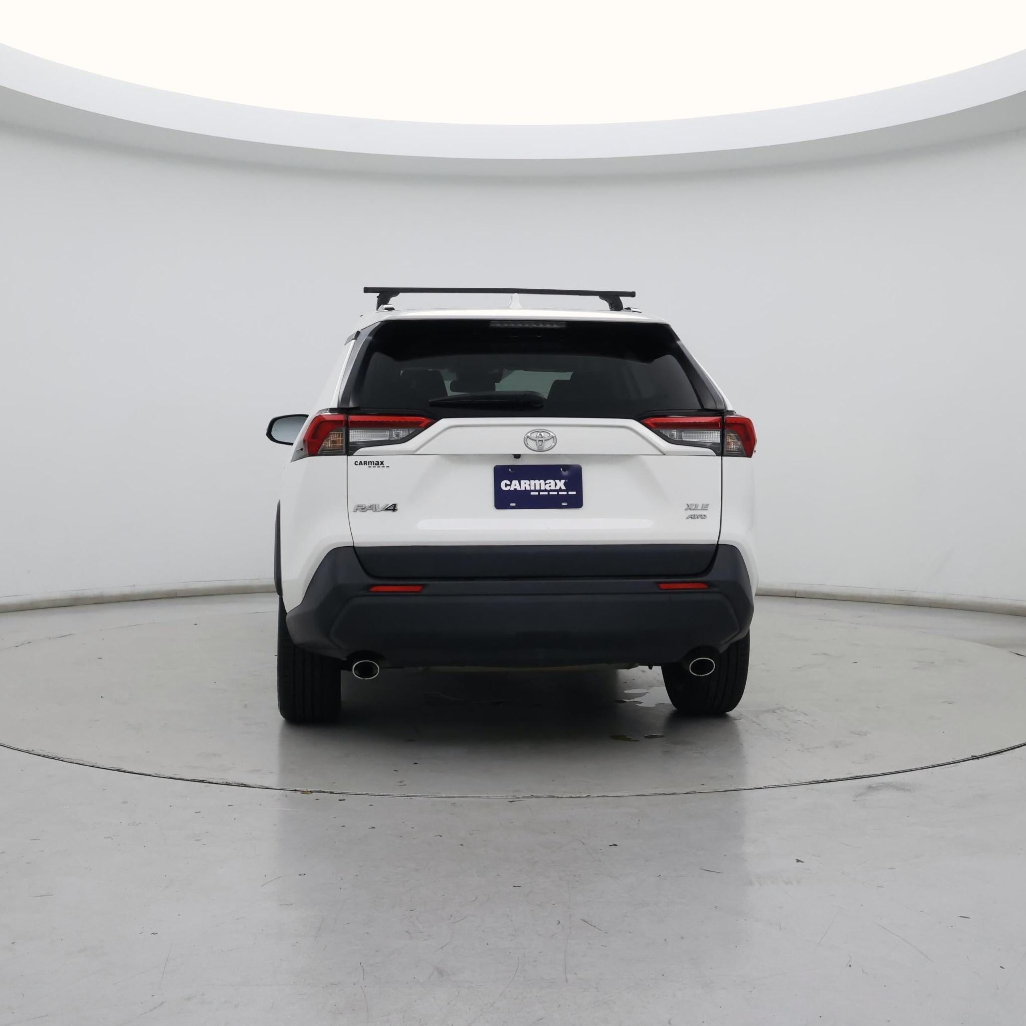 Thumbnail: 2019 Toyota RAV4 - 6